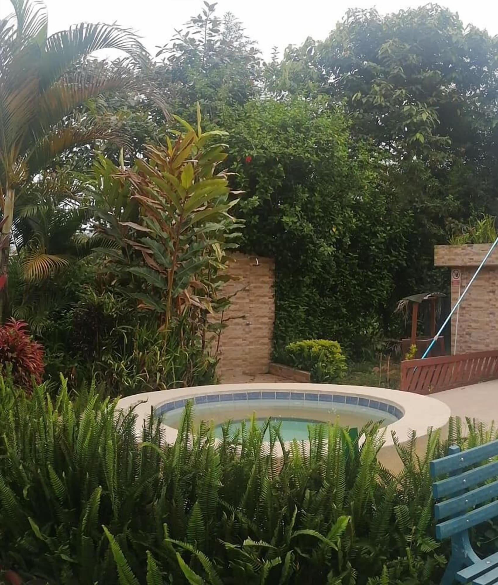 Spa Mindo GlamBird Glamping &amp; Lodge