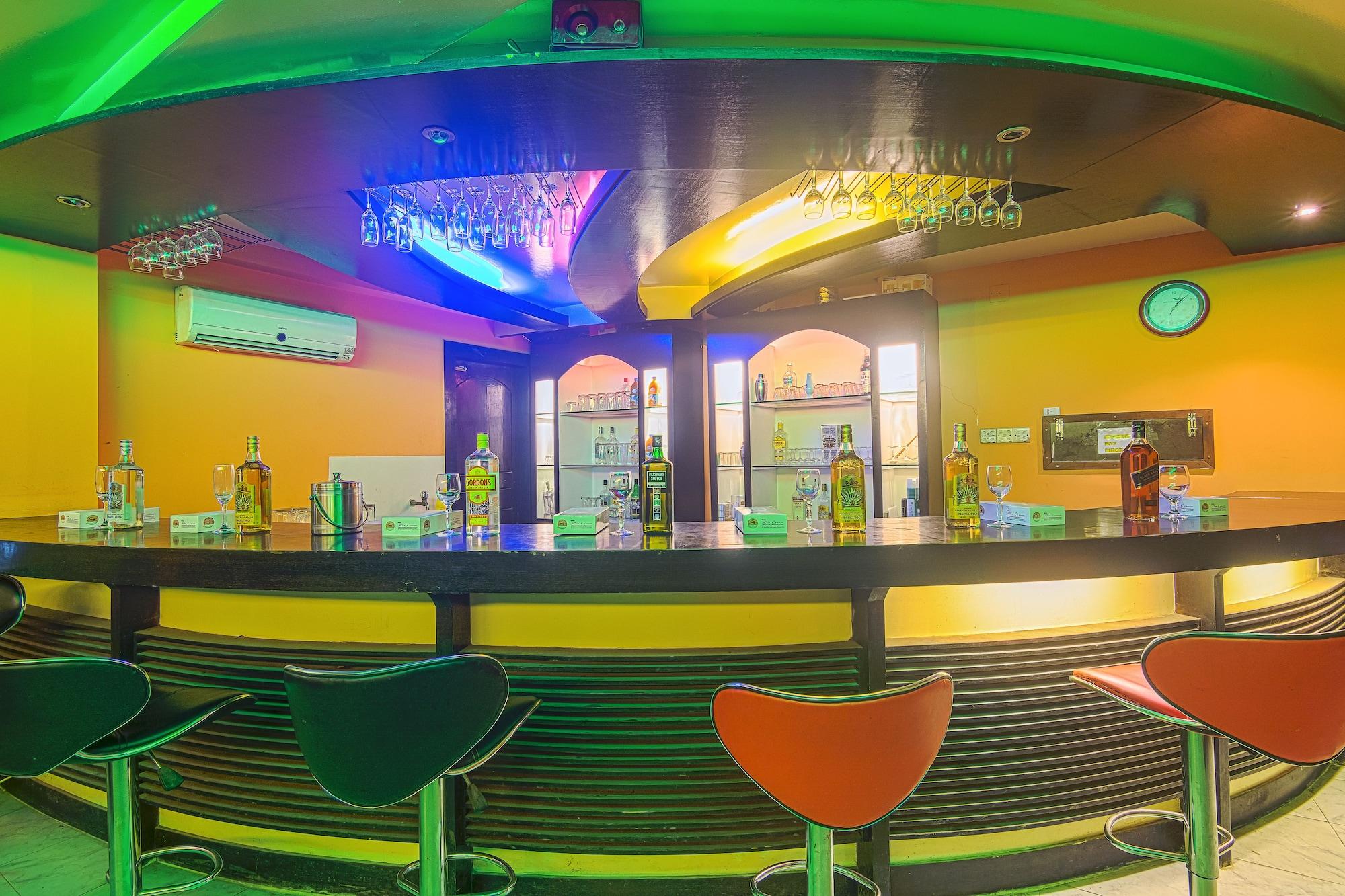 Bar/Salón Hotel Sea Crown