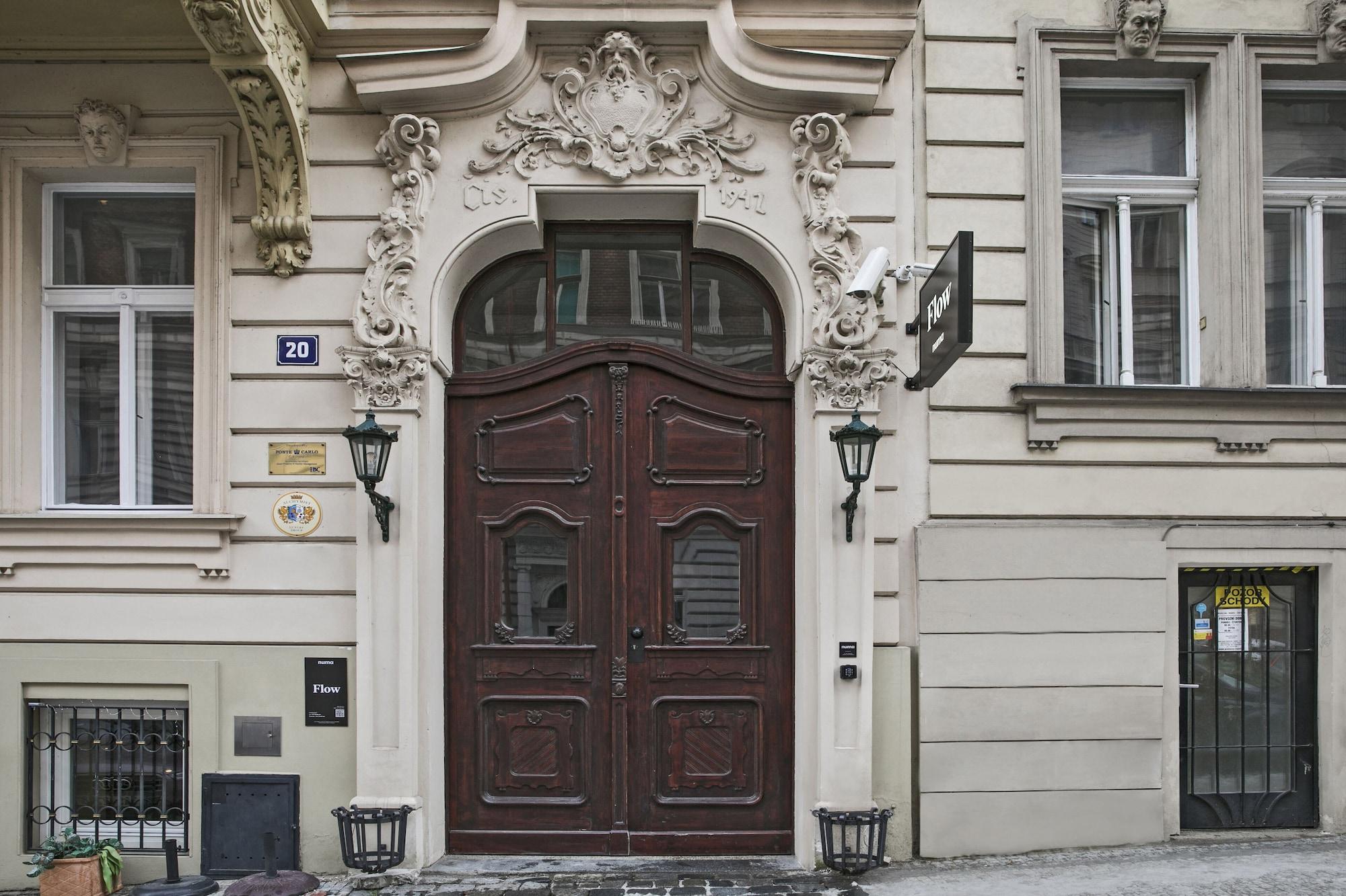 Vista Exterior Numa Prague Flow