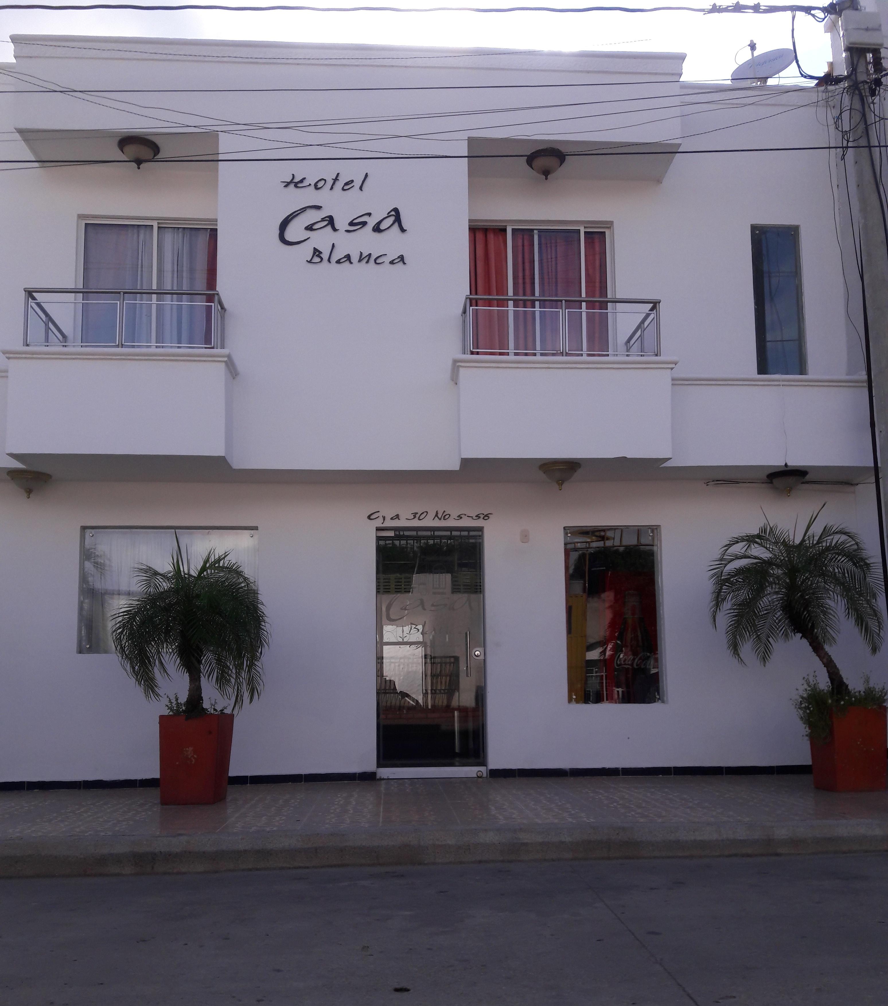 Vista Exterior Hotel Casa Blanca