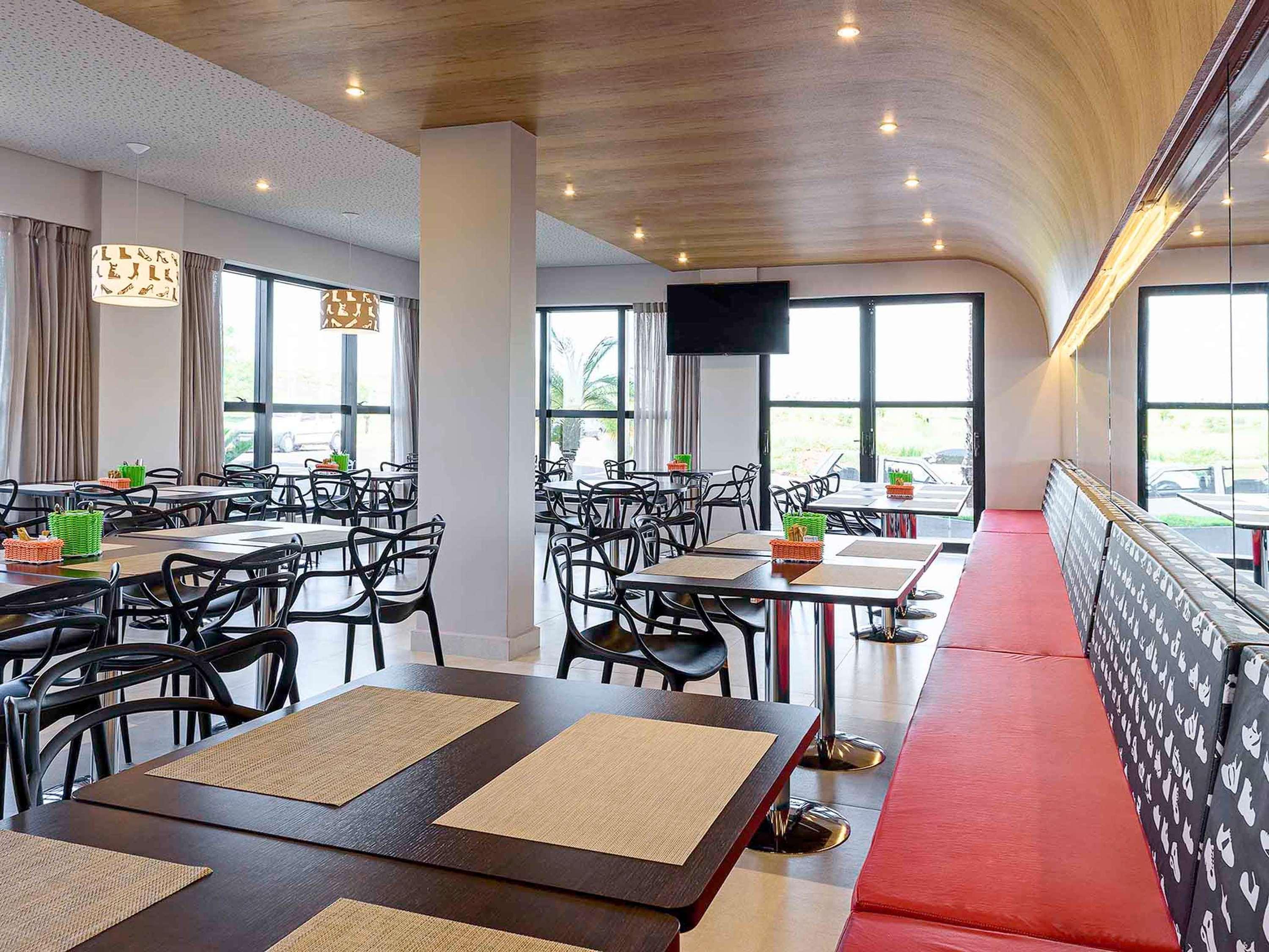 Vista Exterior ibis Styles Birigui