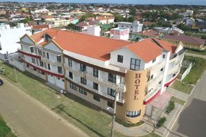 Alojamiento - Nelson Praia Hotel