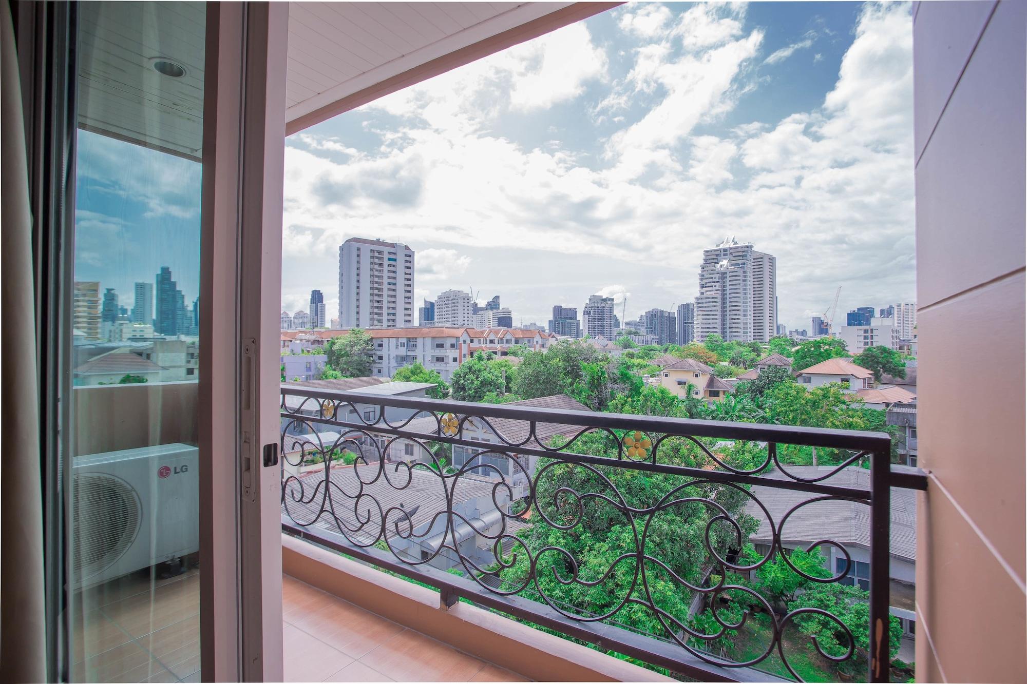 Equipamiento de Habitación Greenview Ekkamai 10