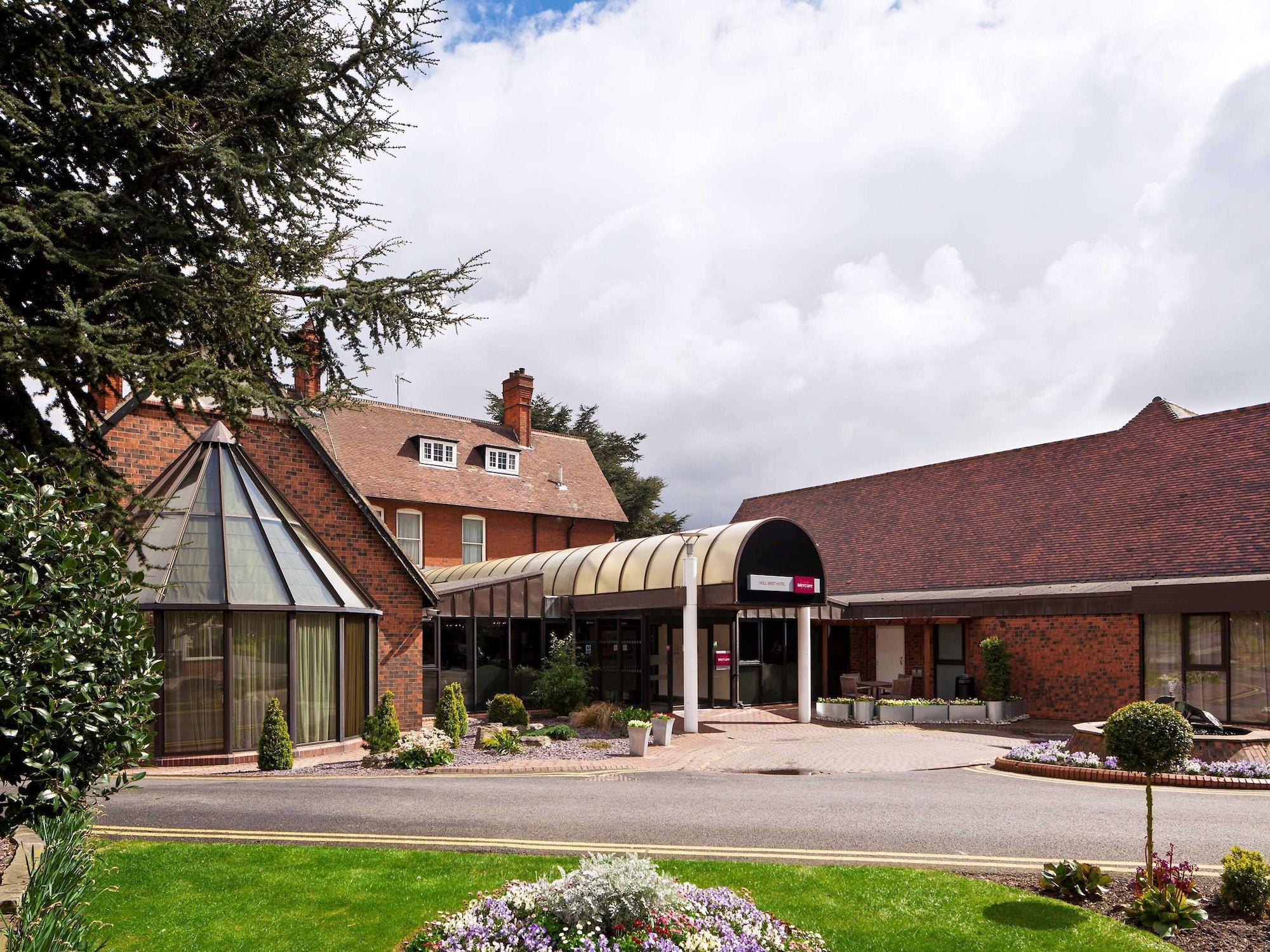 Vista Exterior Mercure Hull Grange Park Hotel