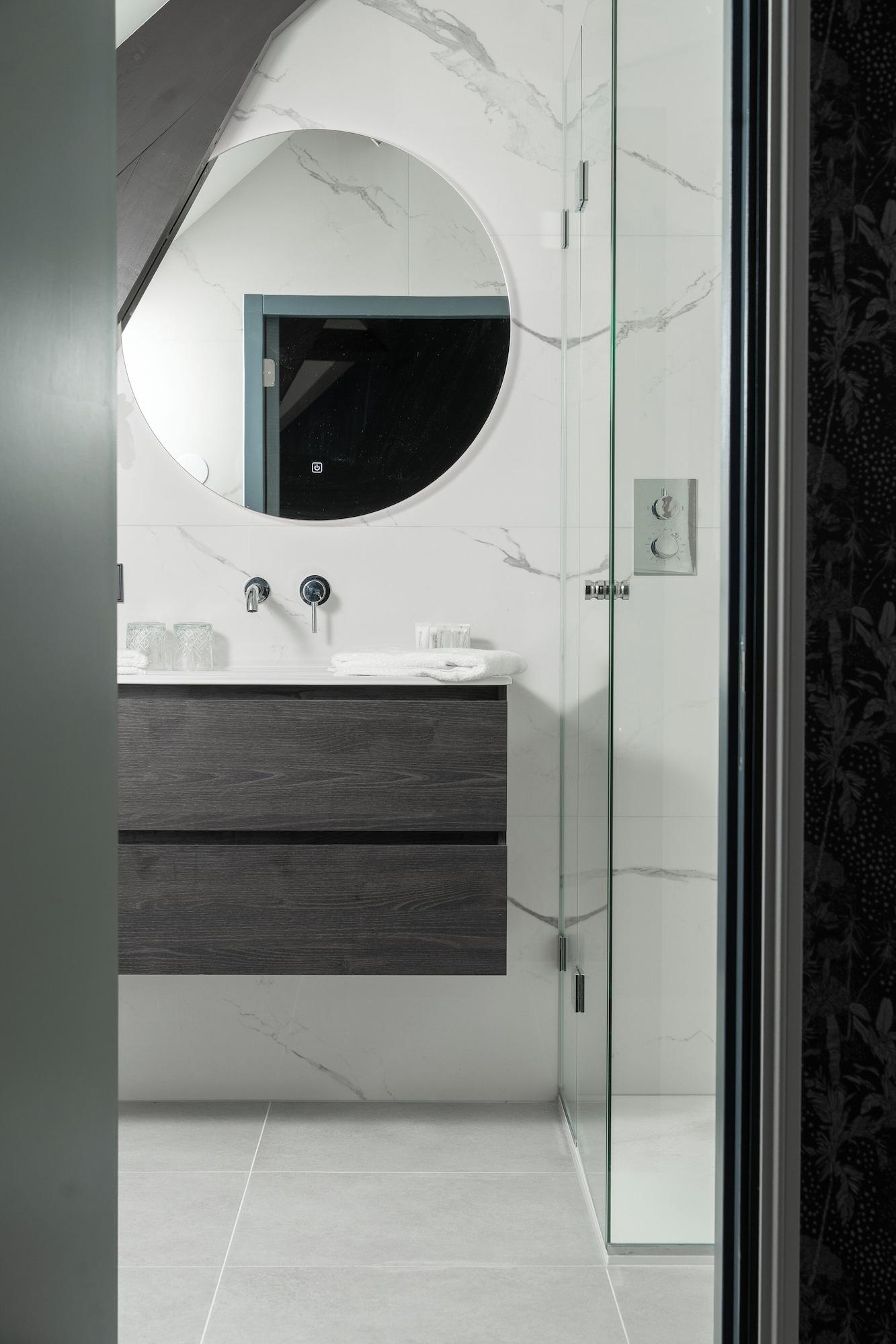 Varios Hotel restaurant Hoeve Kromwijk