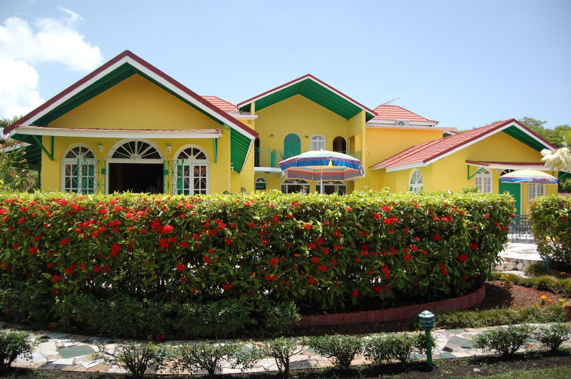 Vista Exterior Villa Sonate