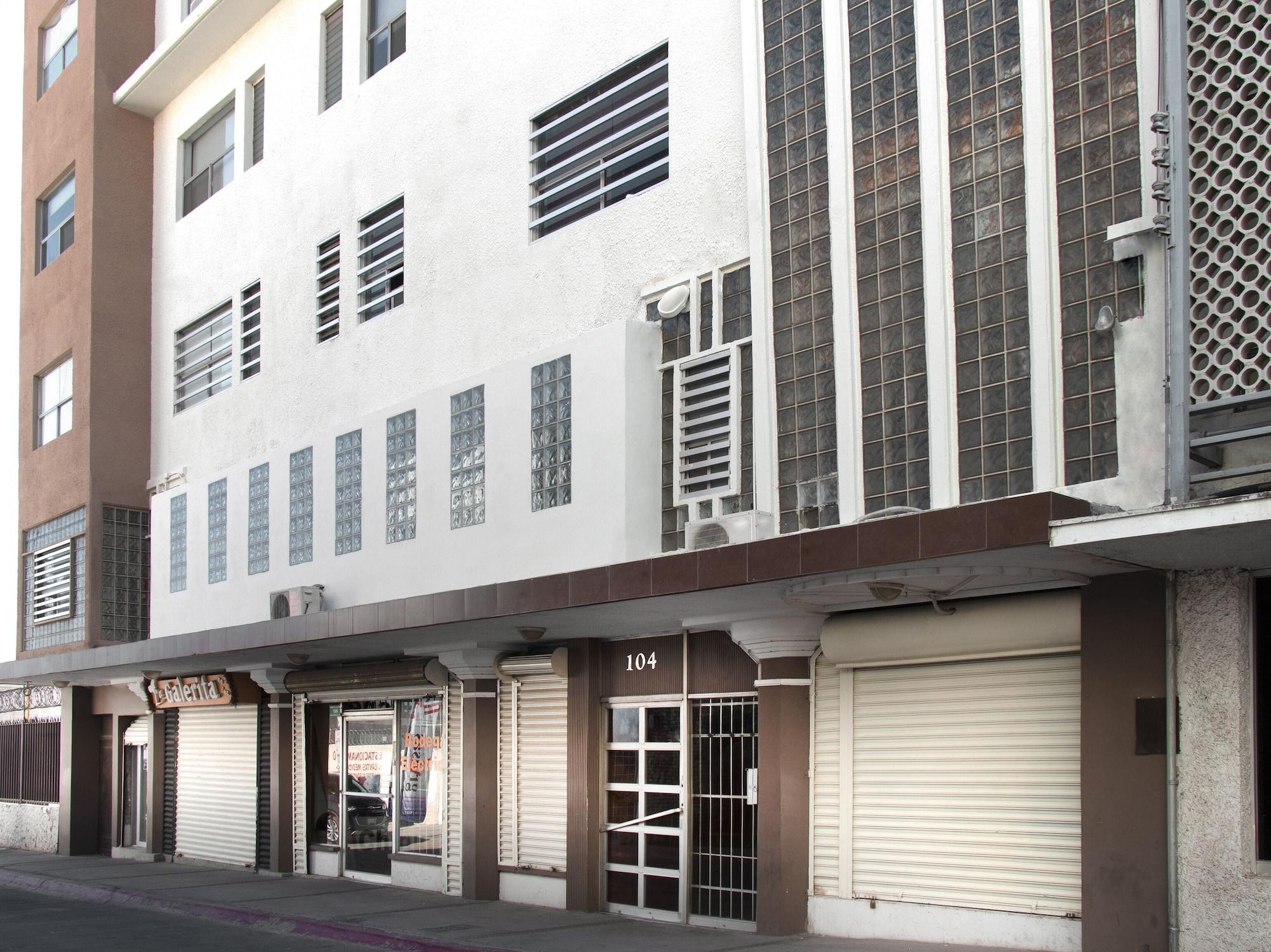 Vista Exterior Hotel Allende 104