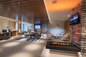 Alojamiento - Fairfield by Marriott Edmonton International Airport
