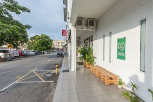 Alojamiento - OYO 89586 Hotel MNY Wangsa Inn