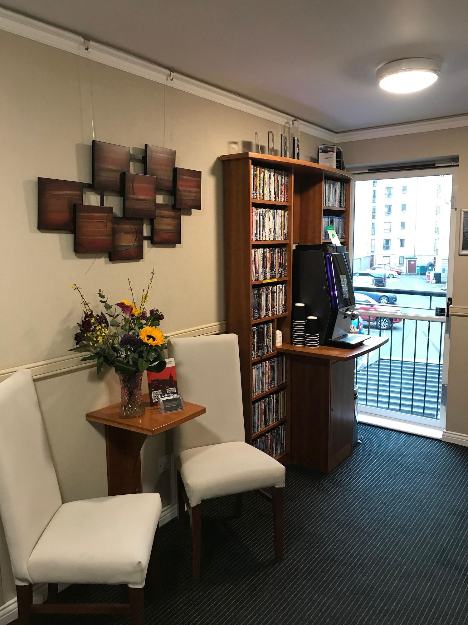 Vista Lobby The Knight Residence Apartments by Mansley