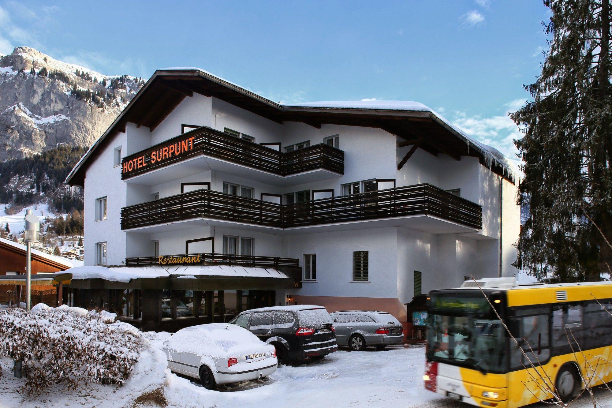 Vista Exterior Hotel Surpunt