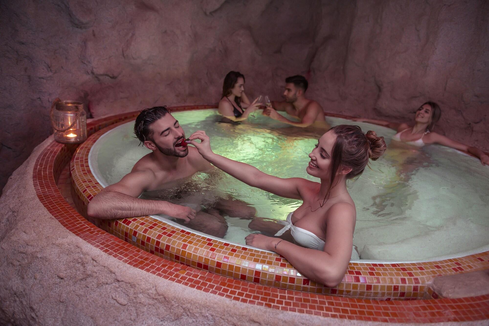 Spa Grape Town Hotel