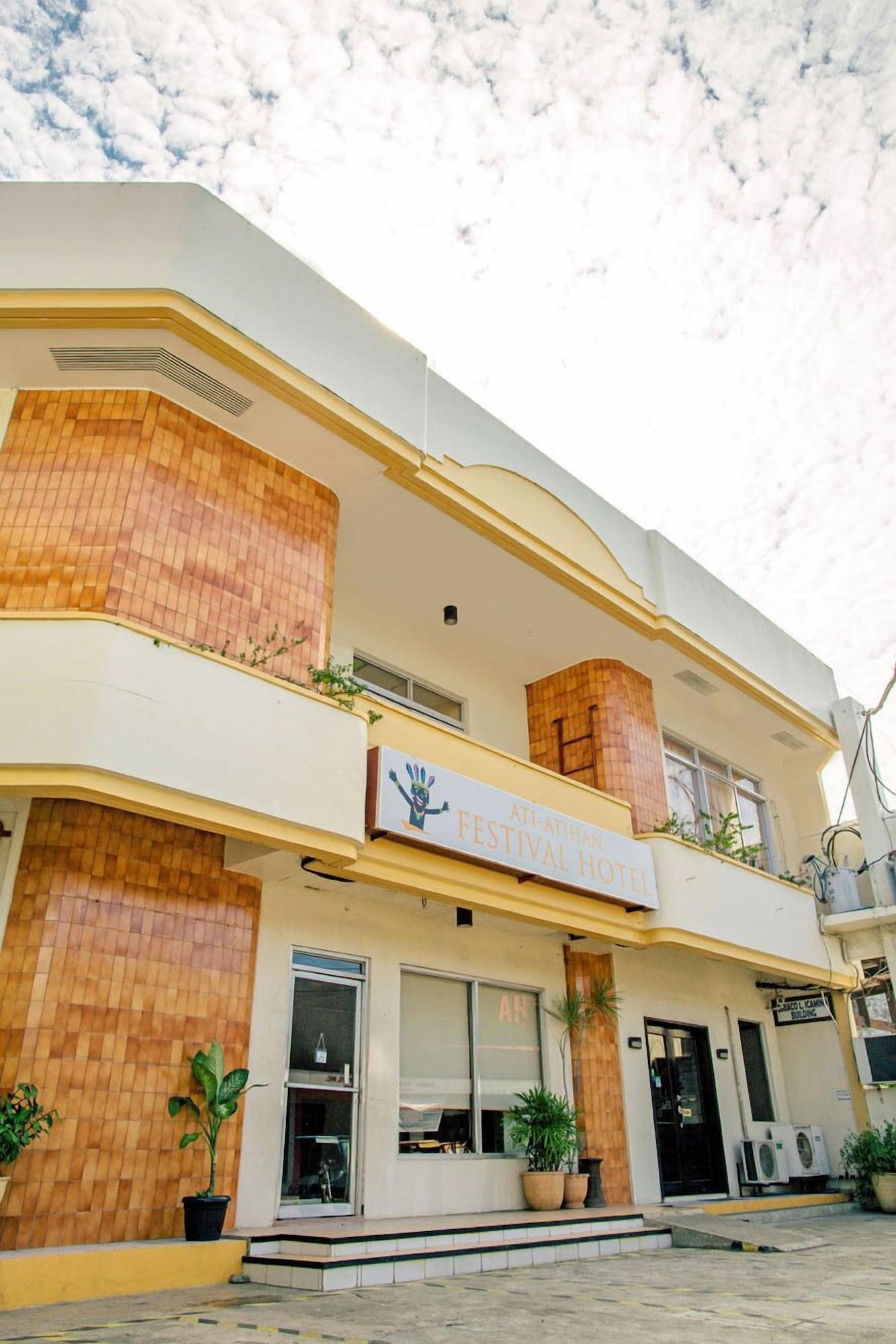 Vista Exterior Ati-Atihan Festival Hotel