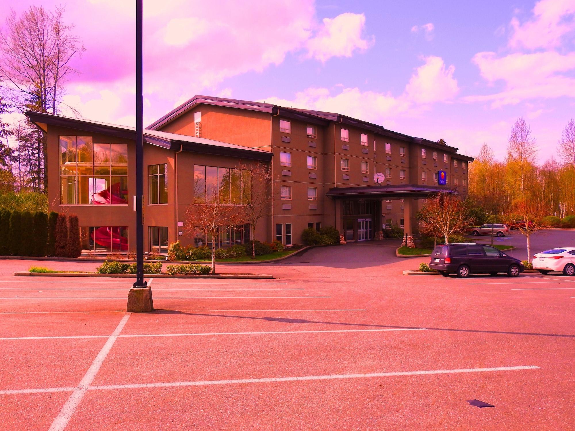 Vista Exterior Comfort Inn & Suites