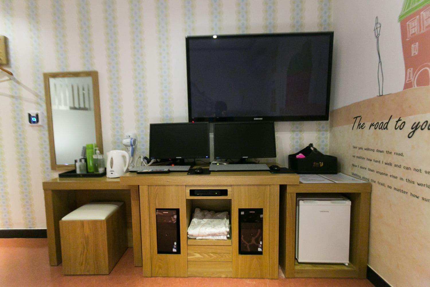 Set de Habitación Fox Motel