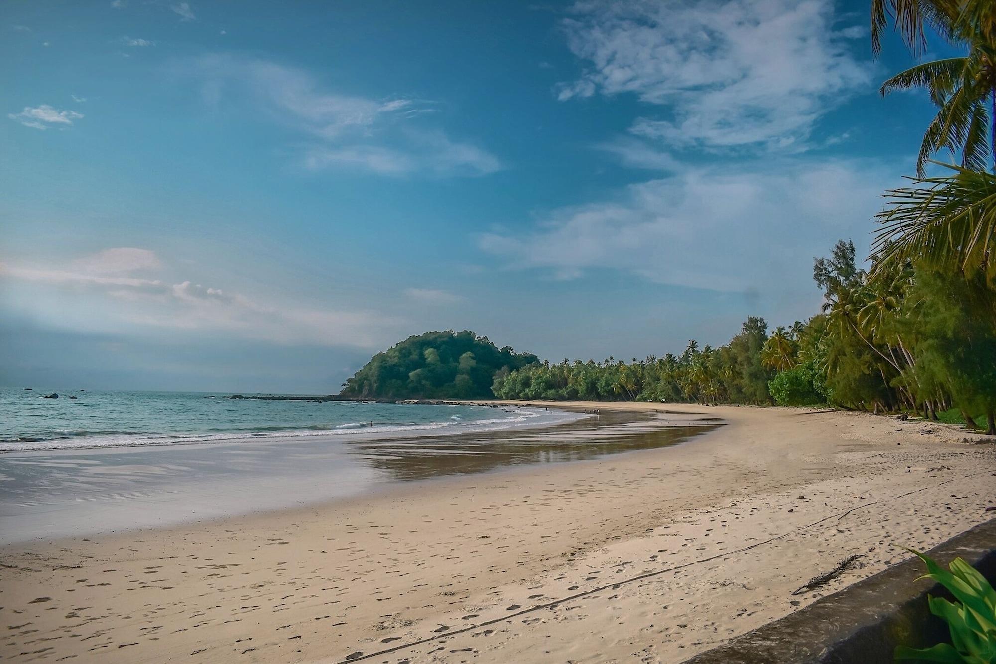 Playa Yoma Cherry Lodge