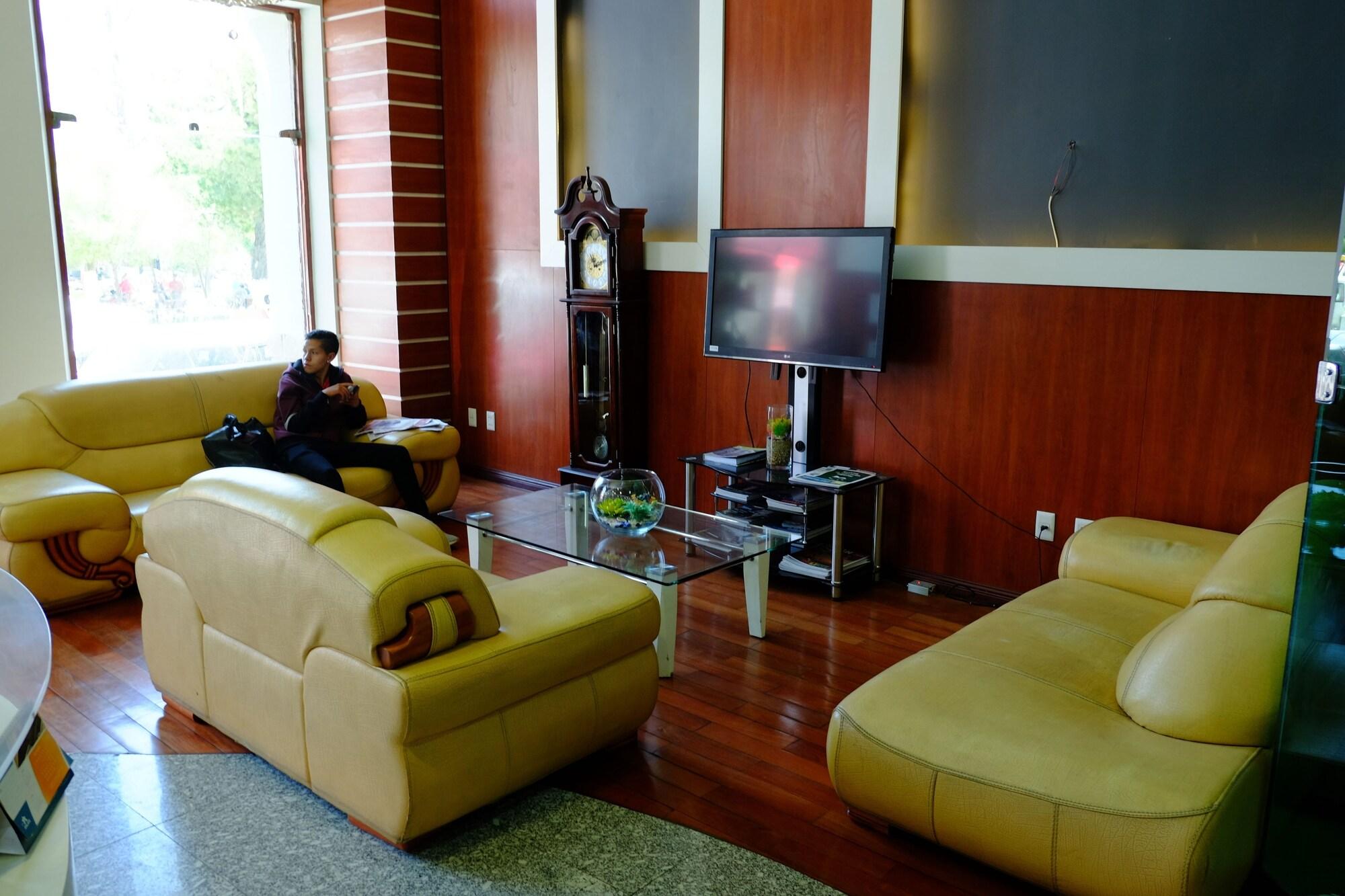 Vista Lobby Hotel Eden Resort By Bluebay