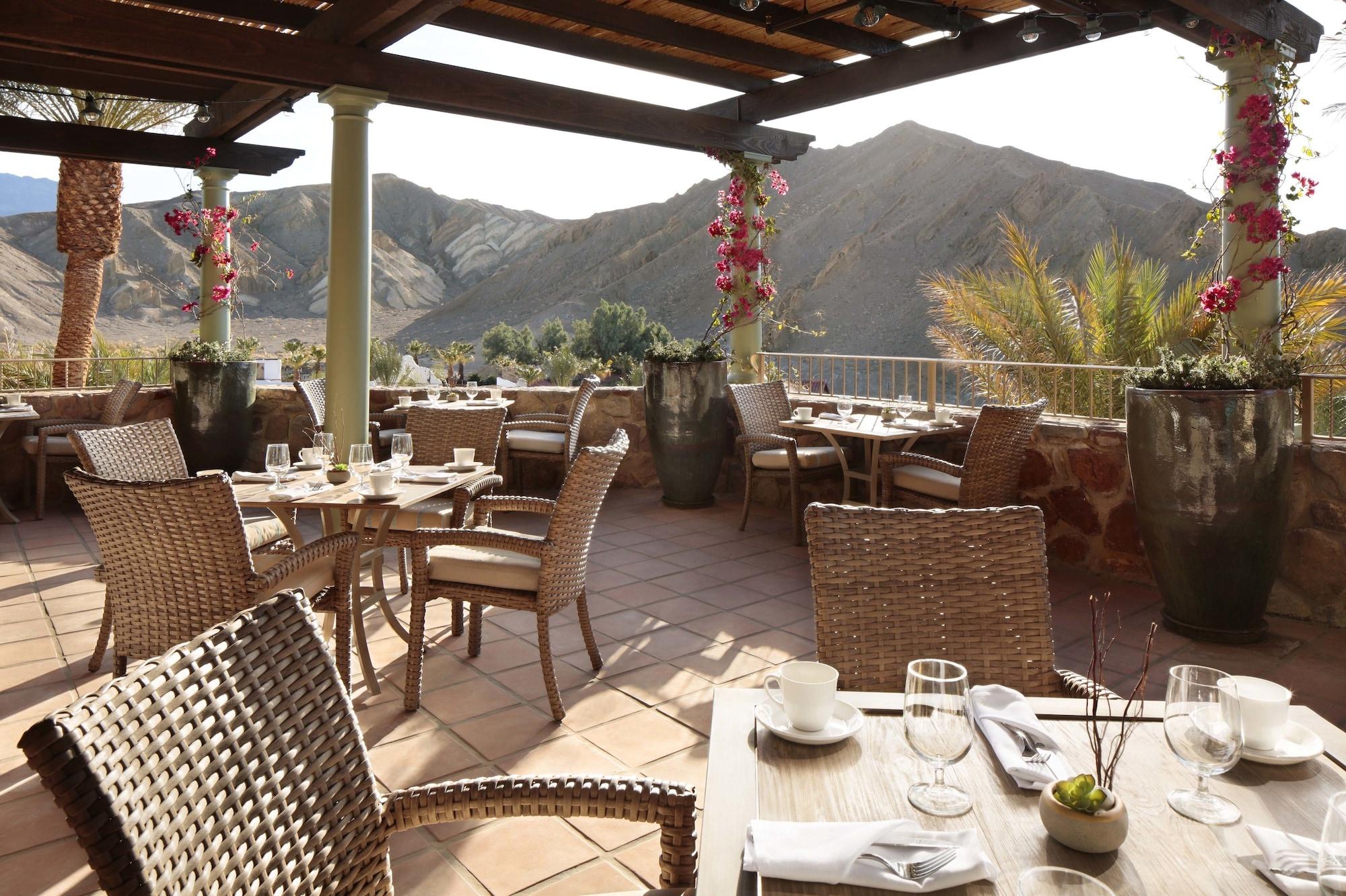 Restaurant The Inn at Death Valley – Inside the Park