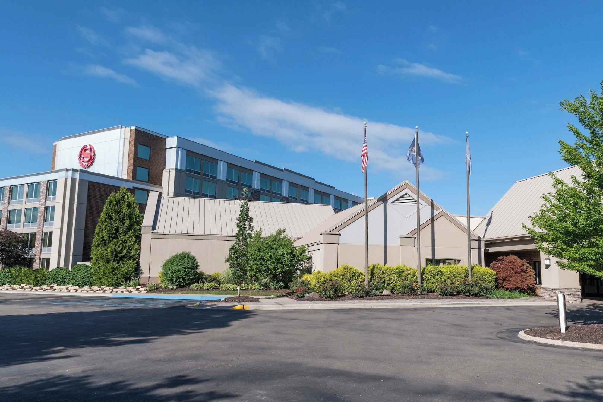 Vista Exterior Sheraton Ann Arbor Hotel