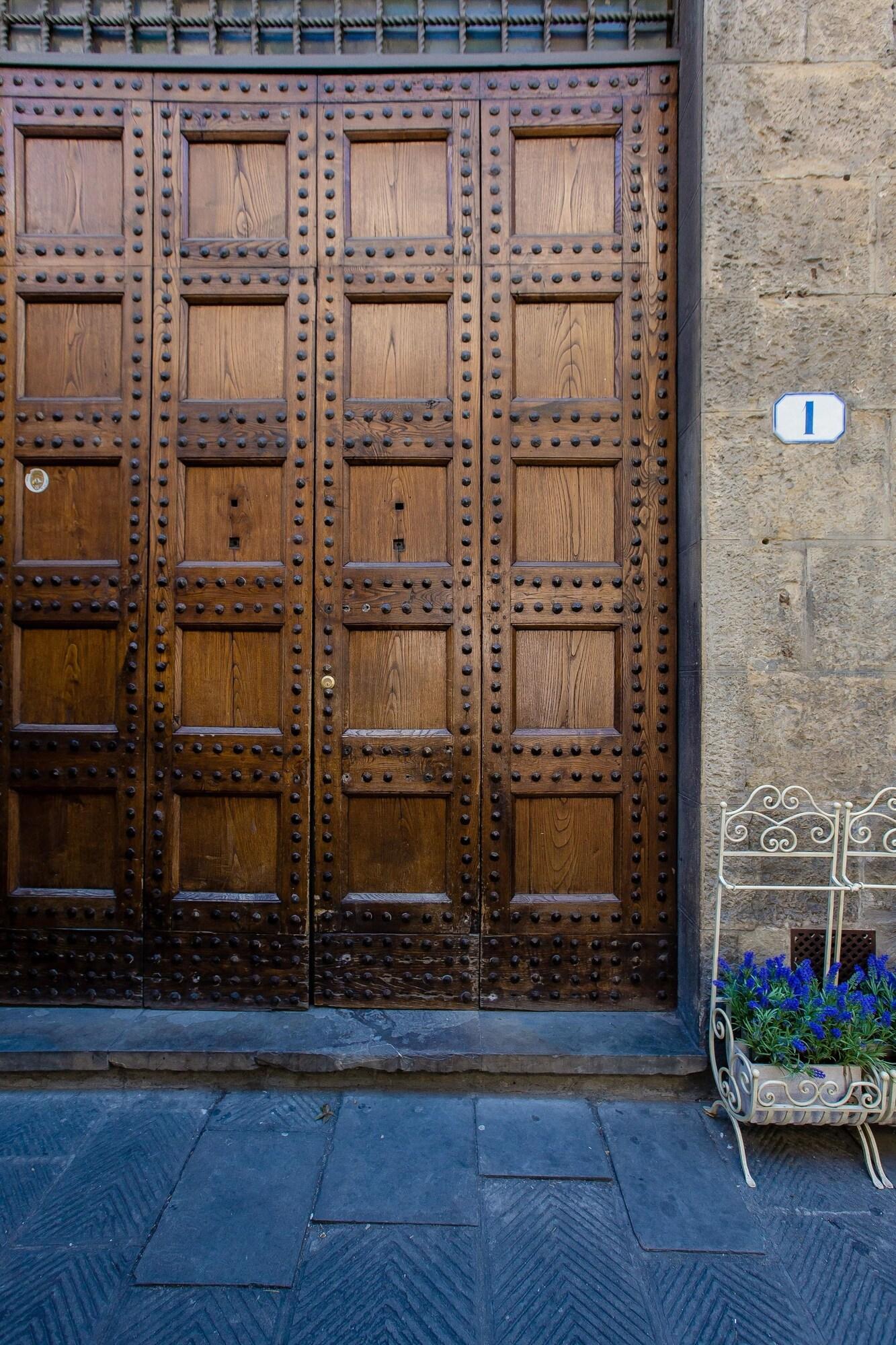 Vista Exterior Relais Tosinghi