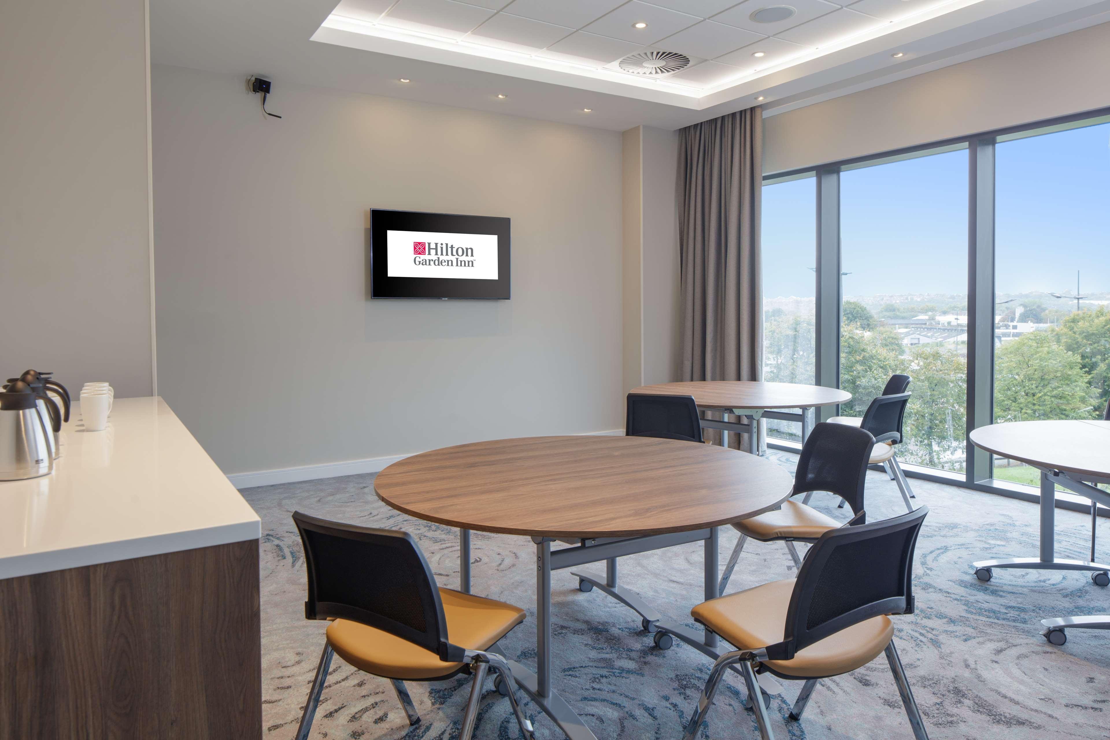 Vista Exterior Hilton Garden Inn Stoke on Trent