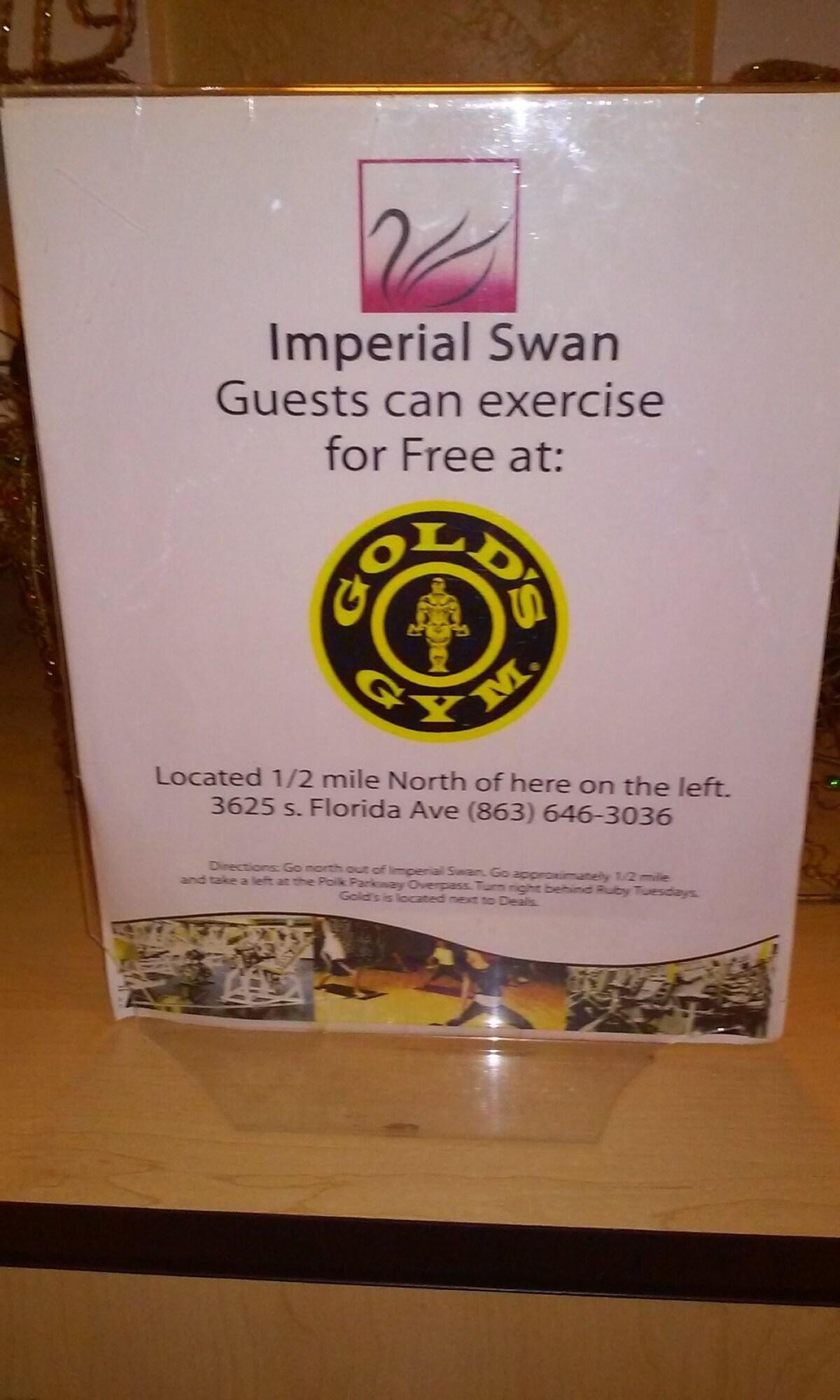Gimnasio Imperial Swan Hotel & Suites