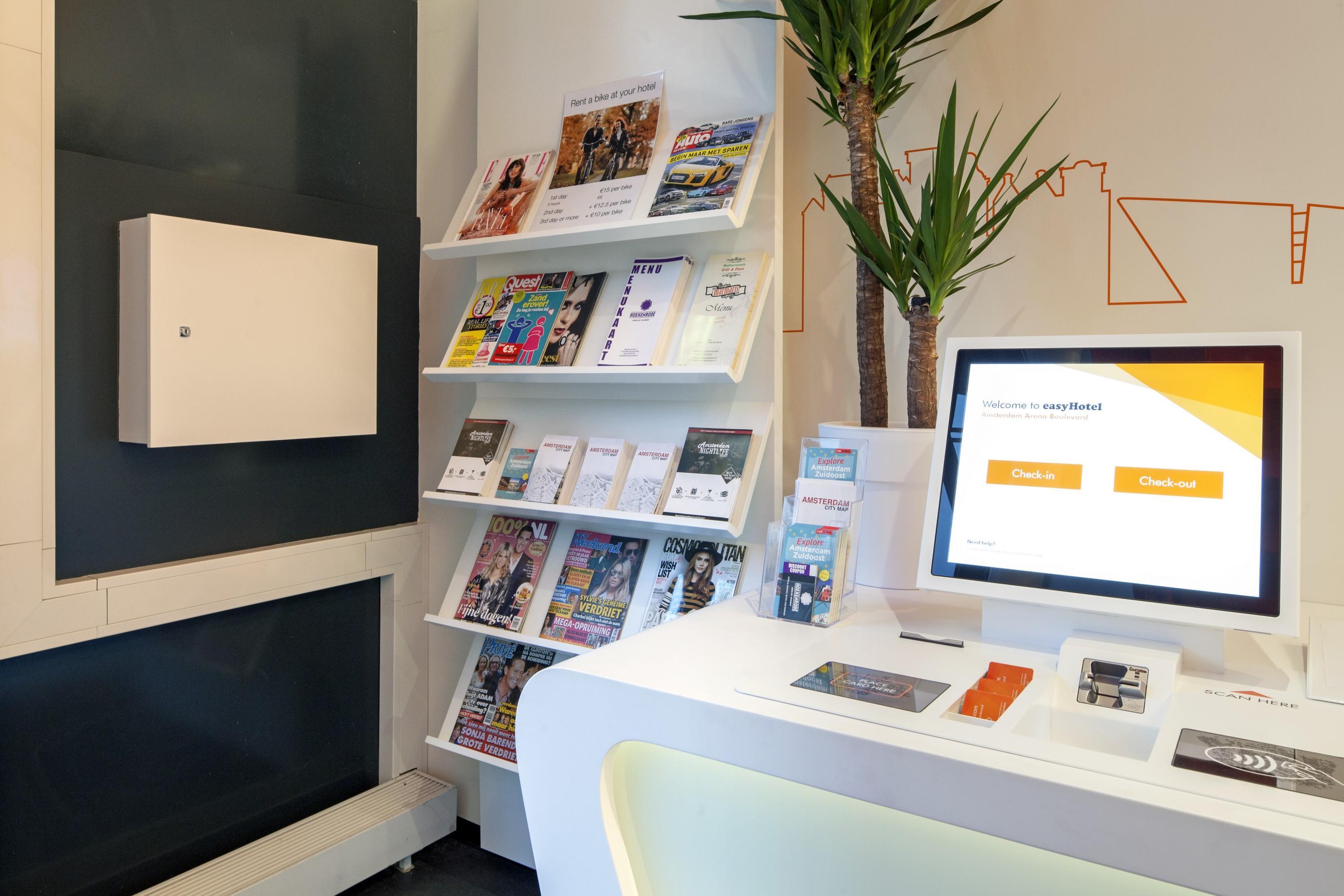 Vista Lobby easyHotel Amsterdam Arena Boulevard