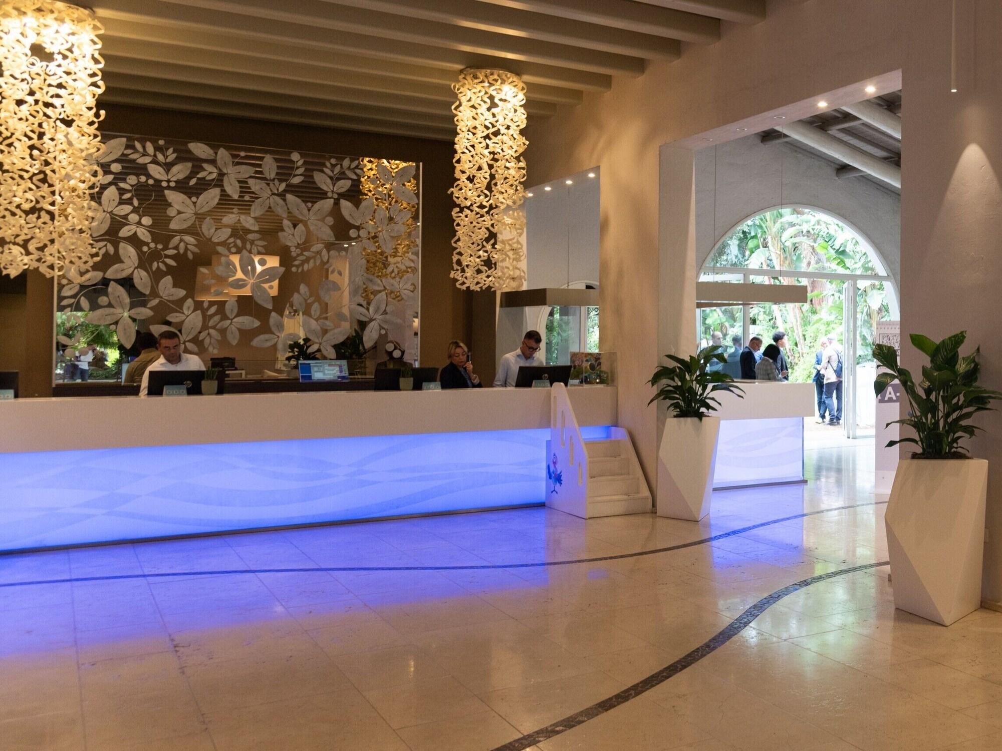 Vista Lobby Forte Village Resort – Le Palme