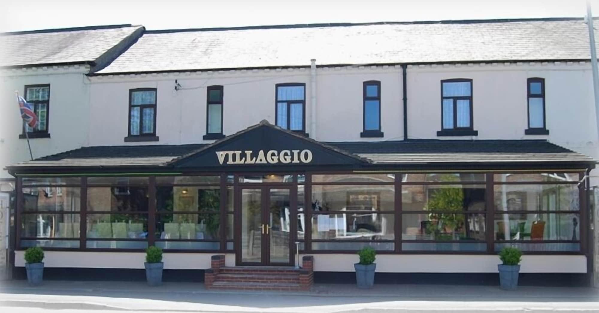 Varios Villaggio Hotel & Restaurant