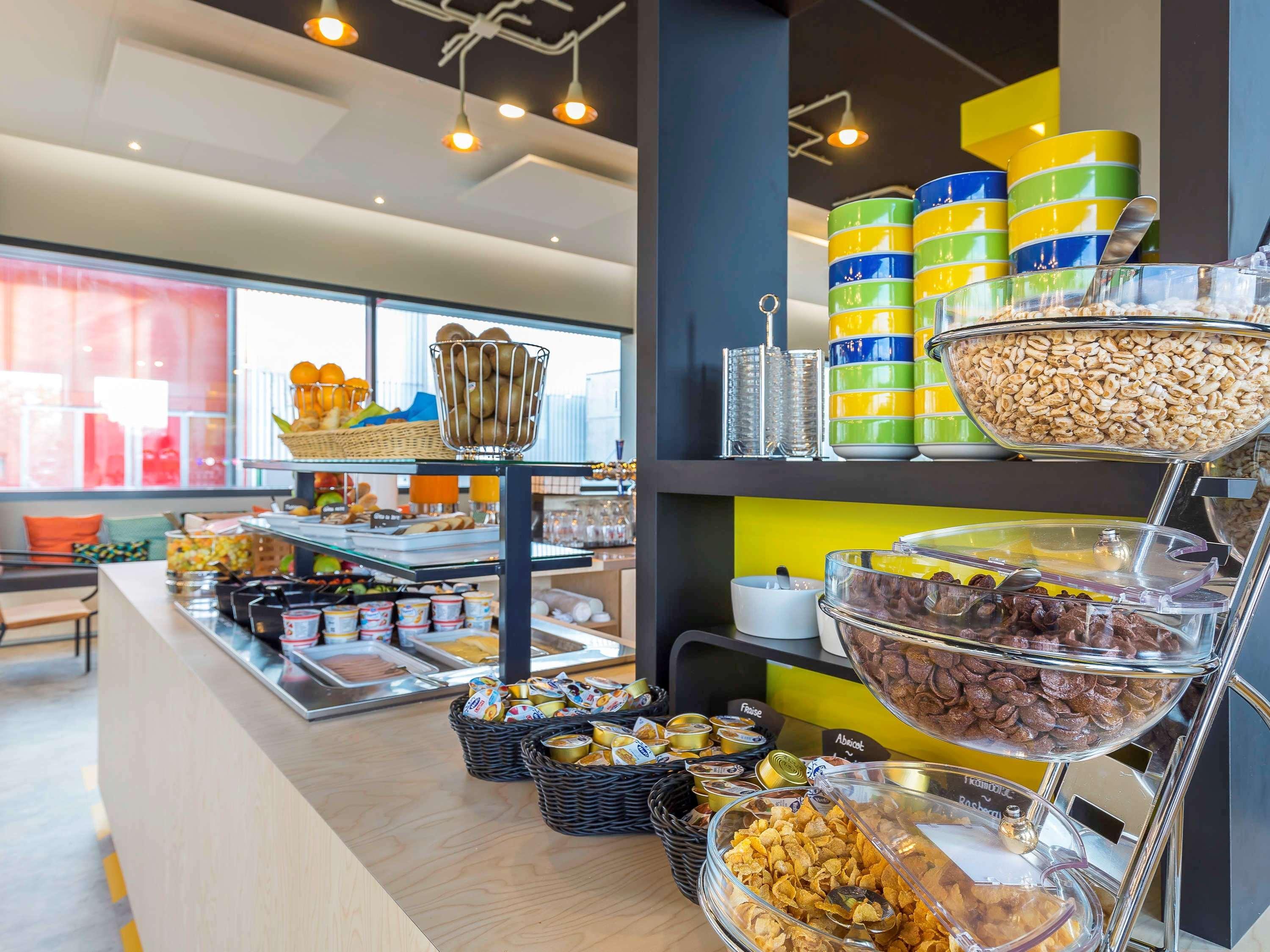 Restaurant ibis Styles Genève Palexpo Aéroport Hotel