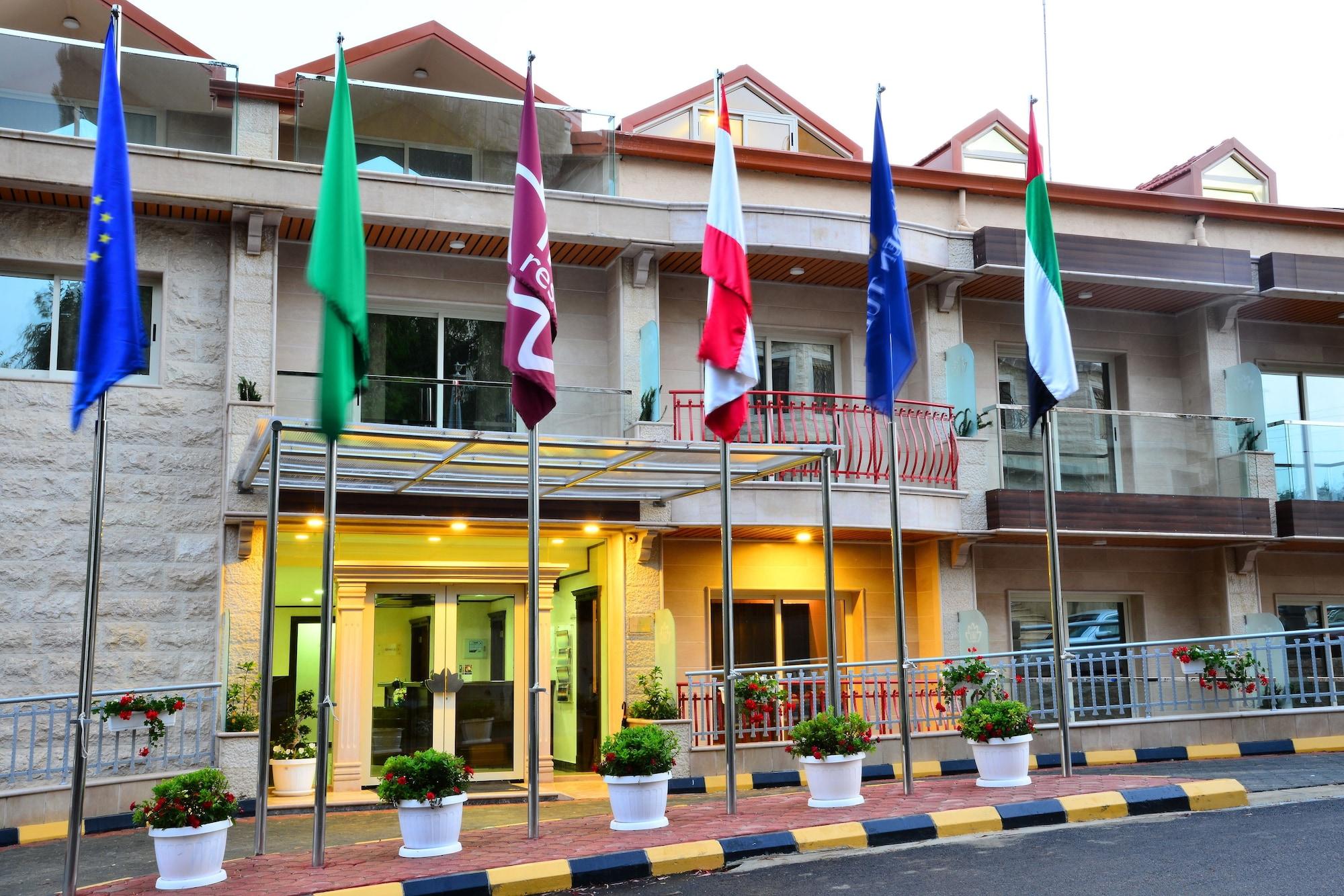 Vista Exterior Golden Lili Resort & Spa