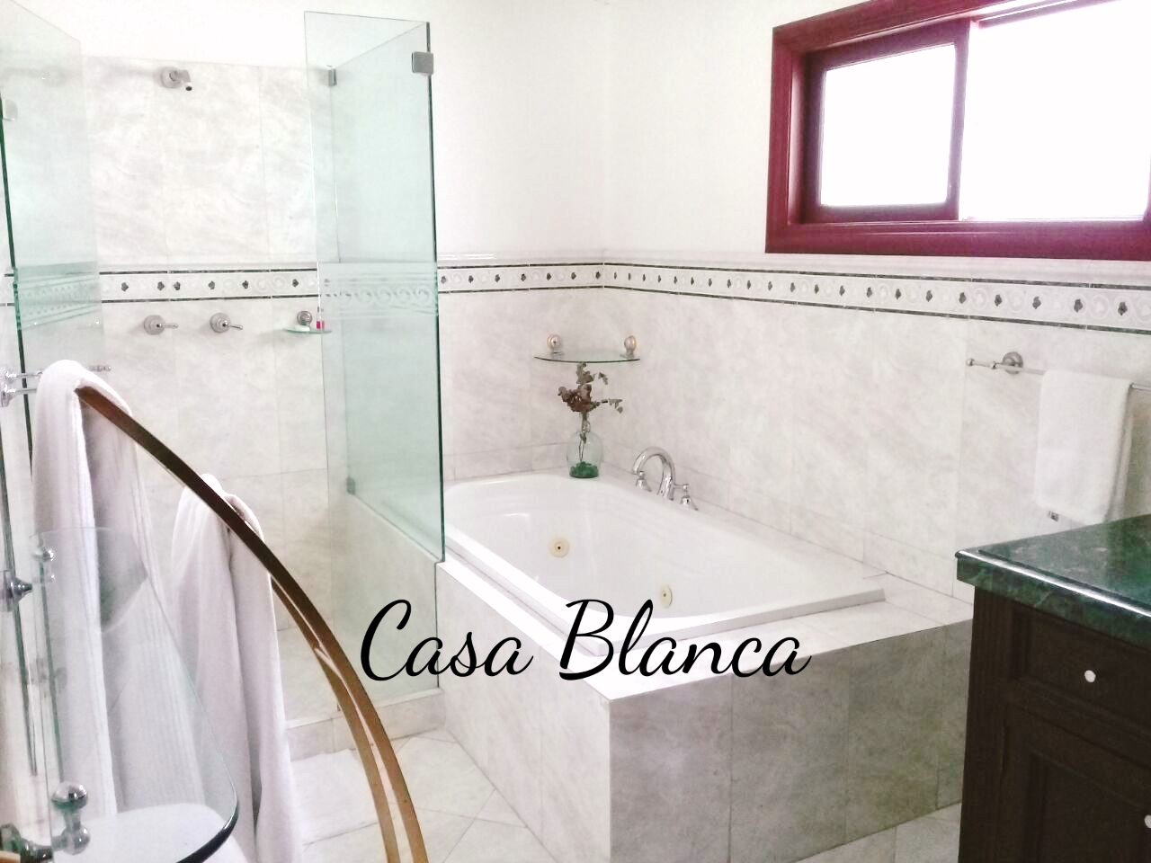 Baño Casa Blanca