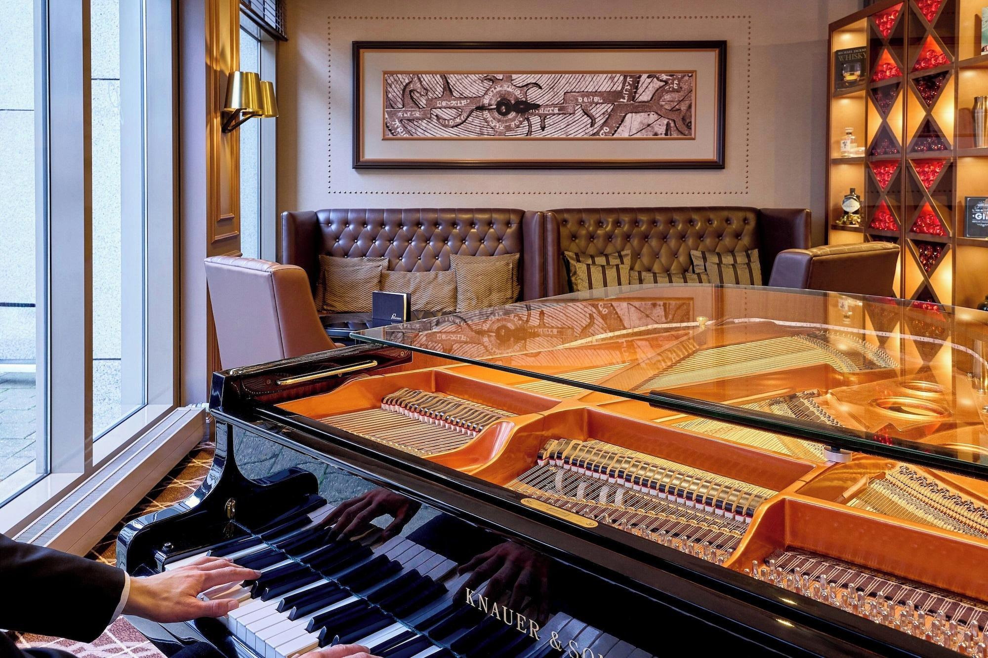 Bar/Salón Hamburg Marriott Hotel