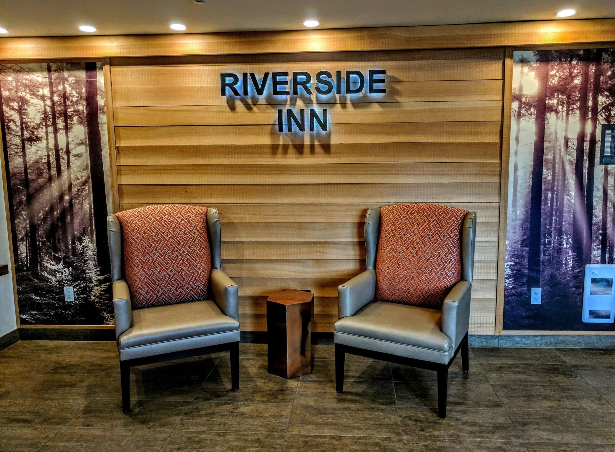 Vista Lobby Riverside Inn