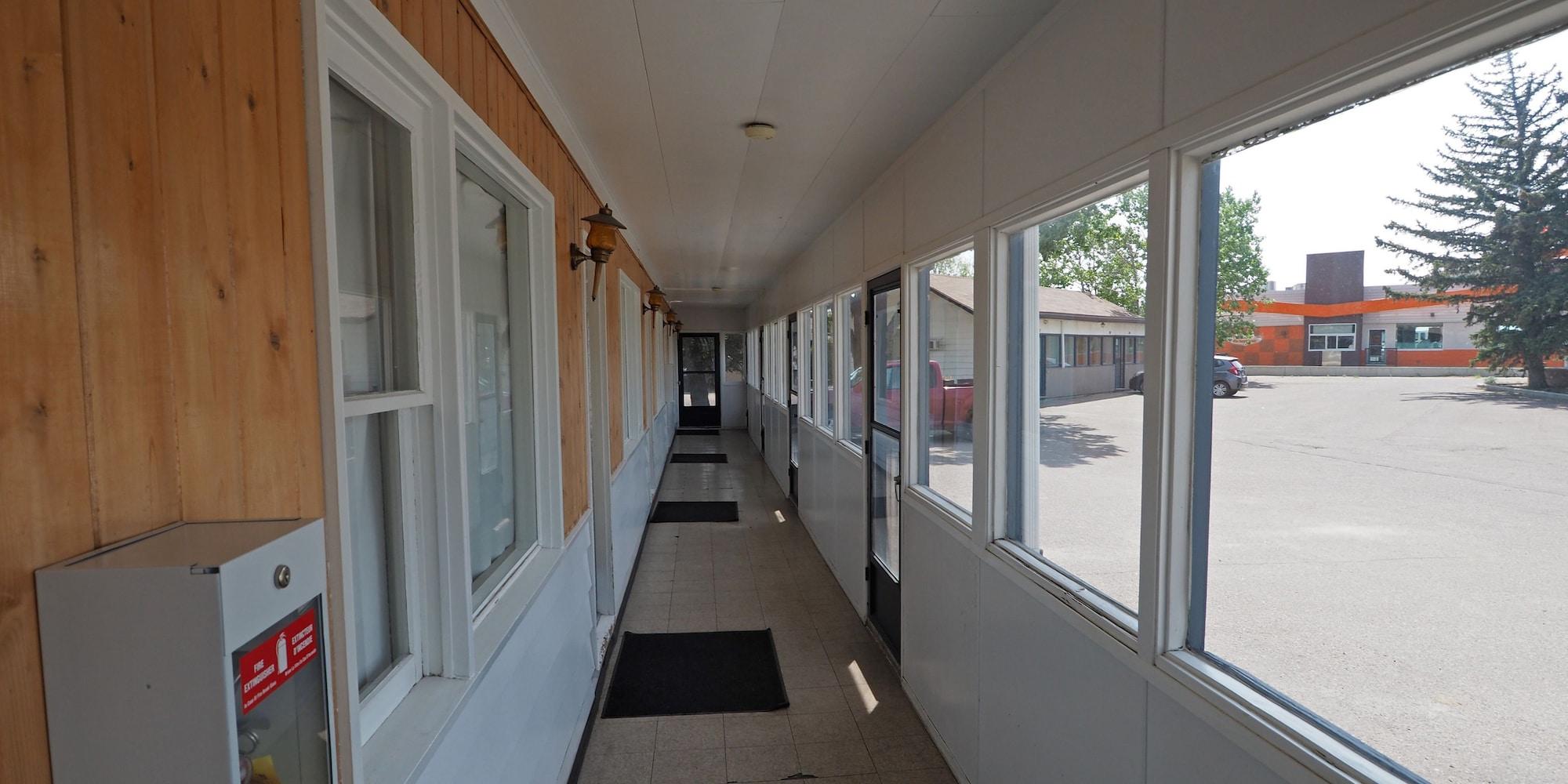 Varios Sunset Motel