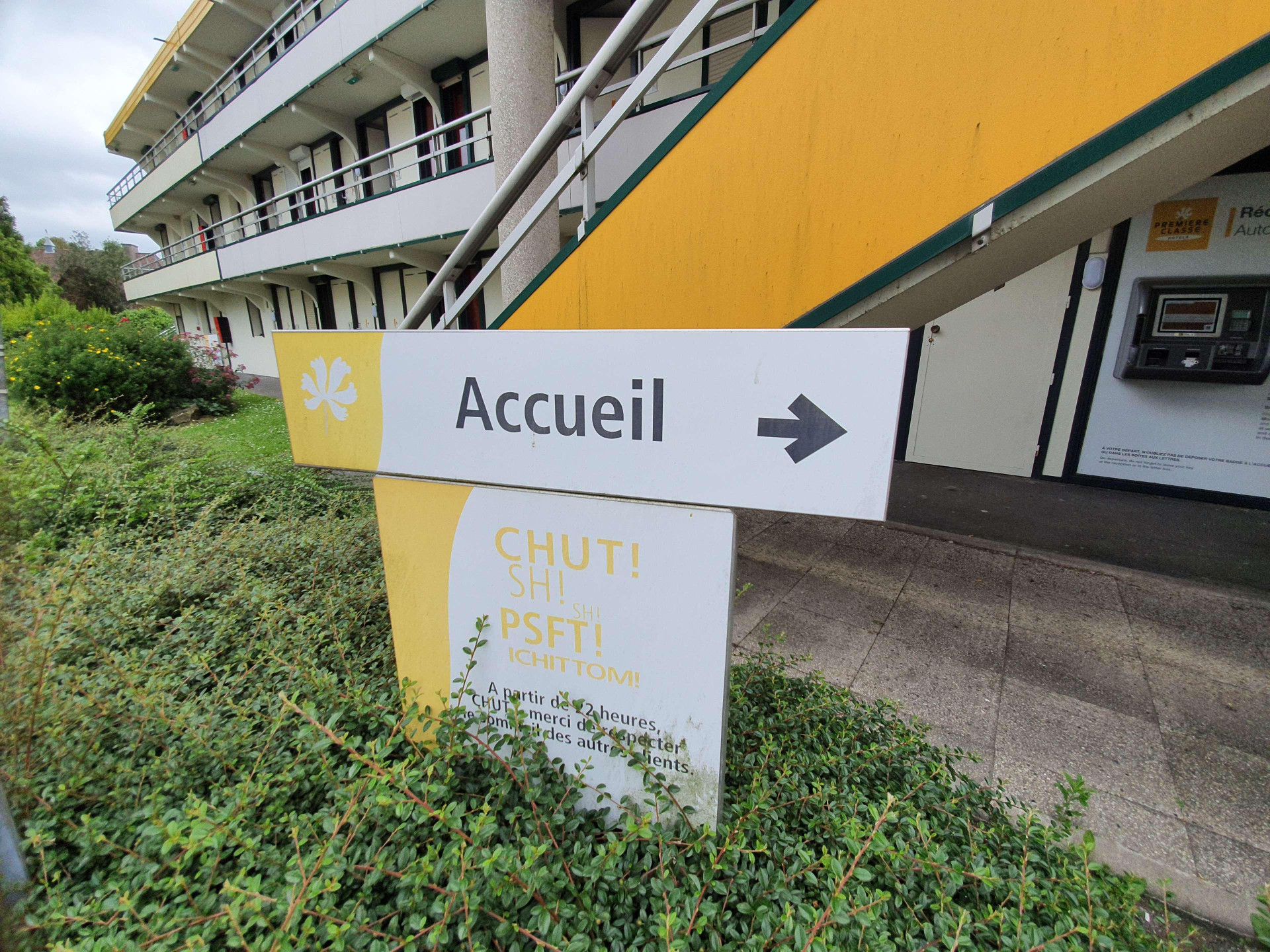 Vista Lobby Premiere Classe Bethune - Fouquières Les Béthune