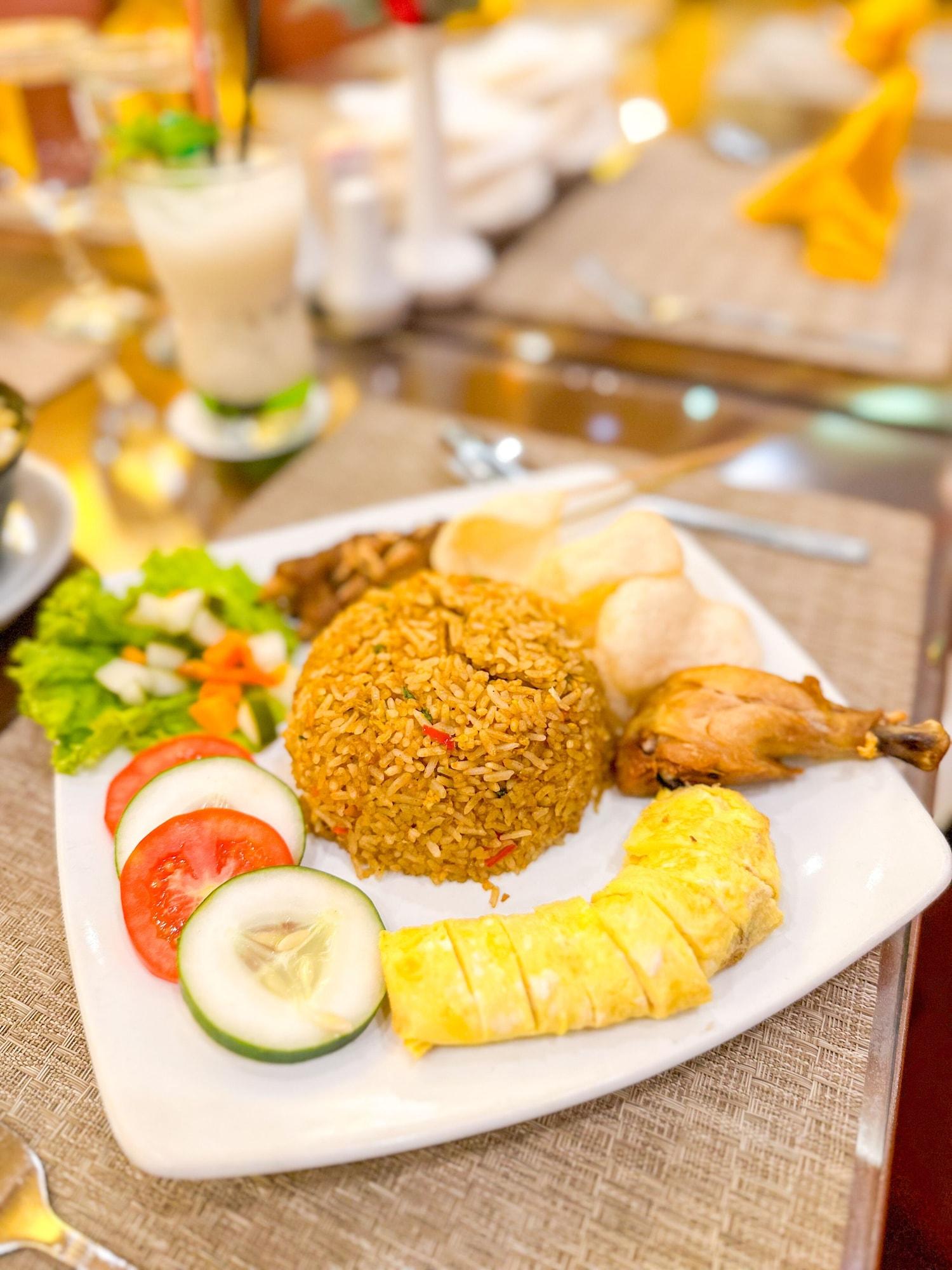 Restaurant Grand Town Hotel Makassar