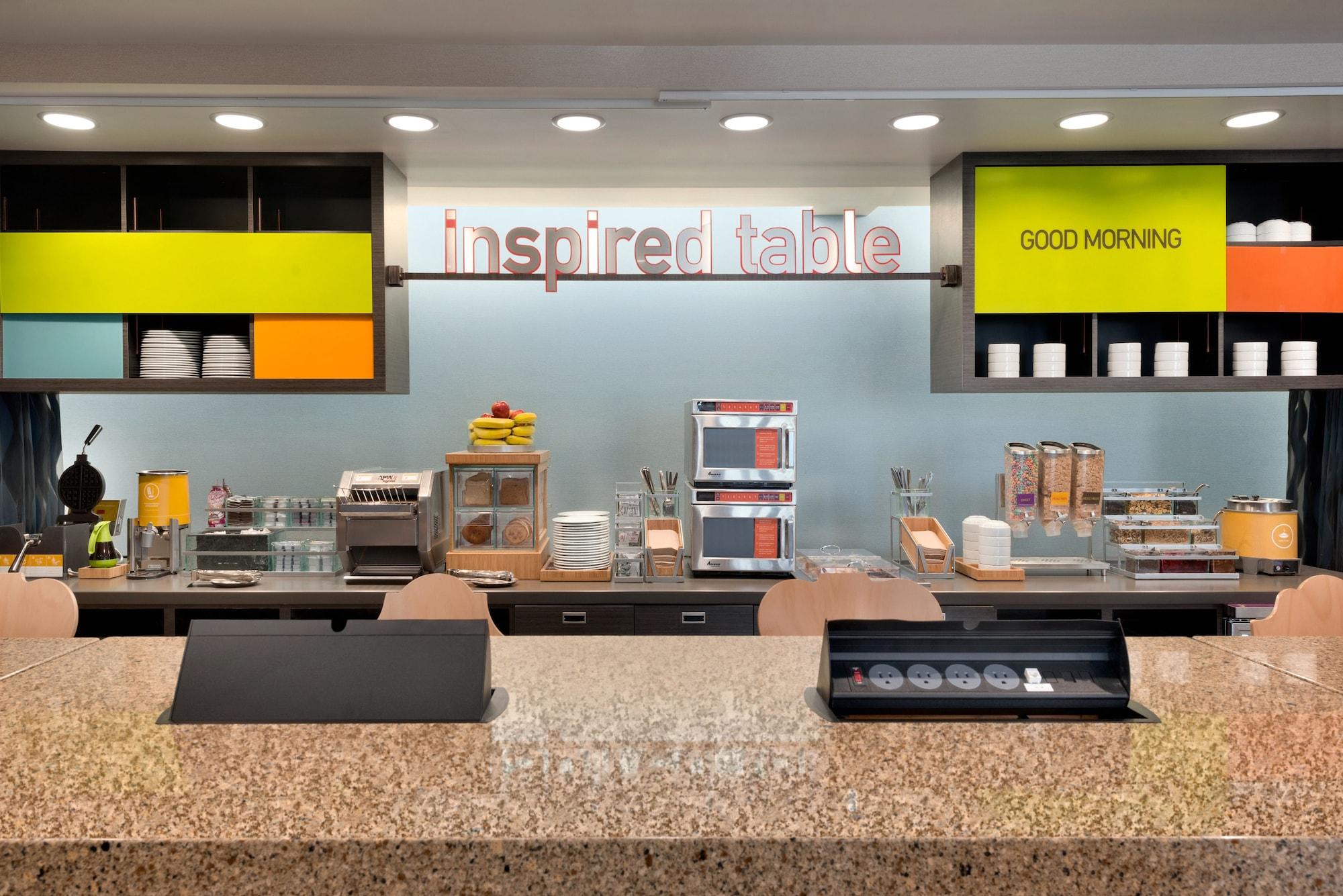 Restaurant Home2 Suites by Hilton Cleveland Beachwood