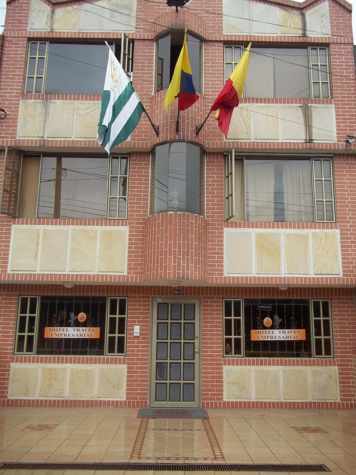 Vista Exterior Hotel Travel Empresarial