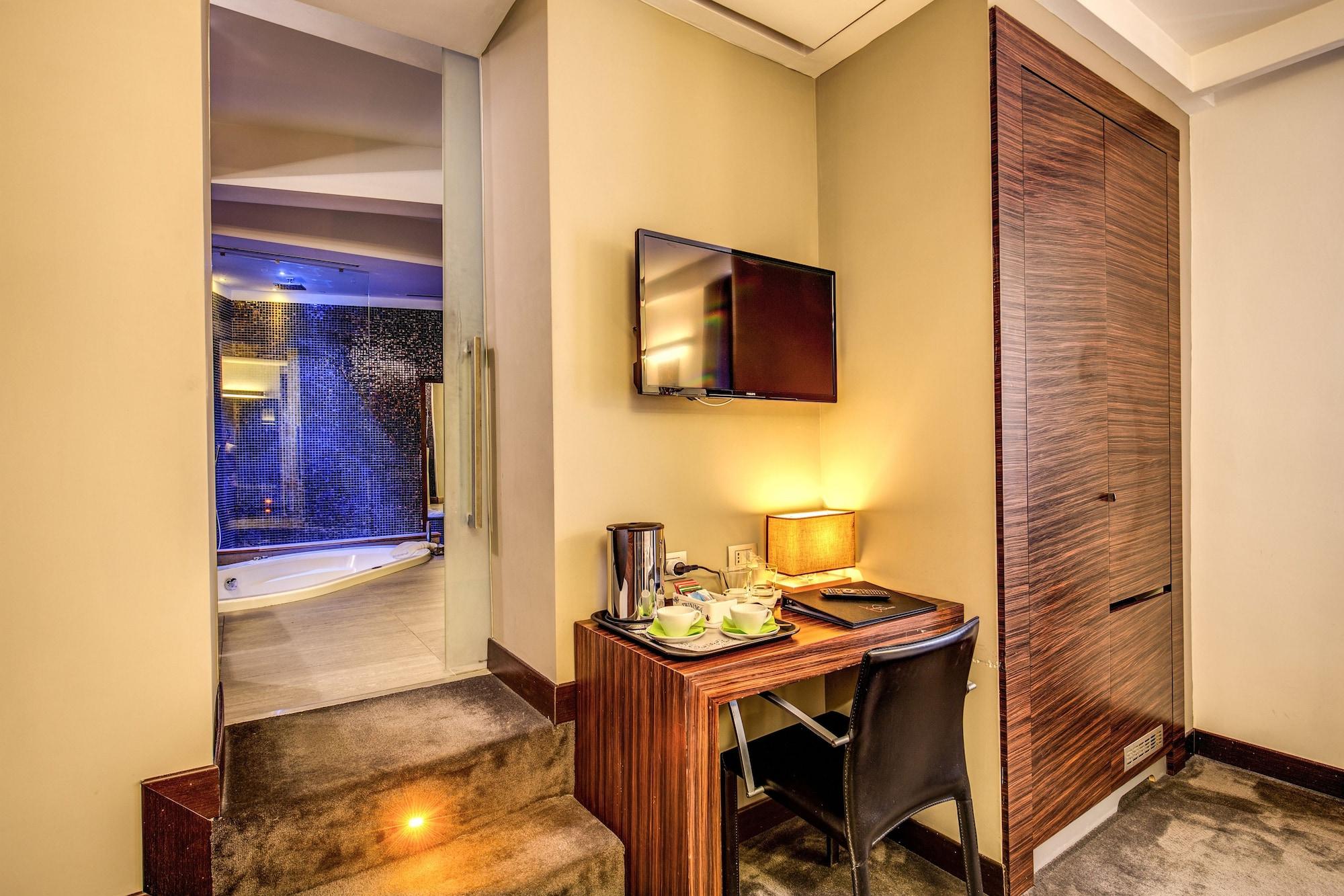 Set de Habitación Trevi Collection Hotel