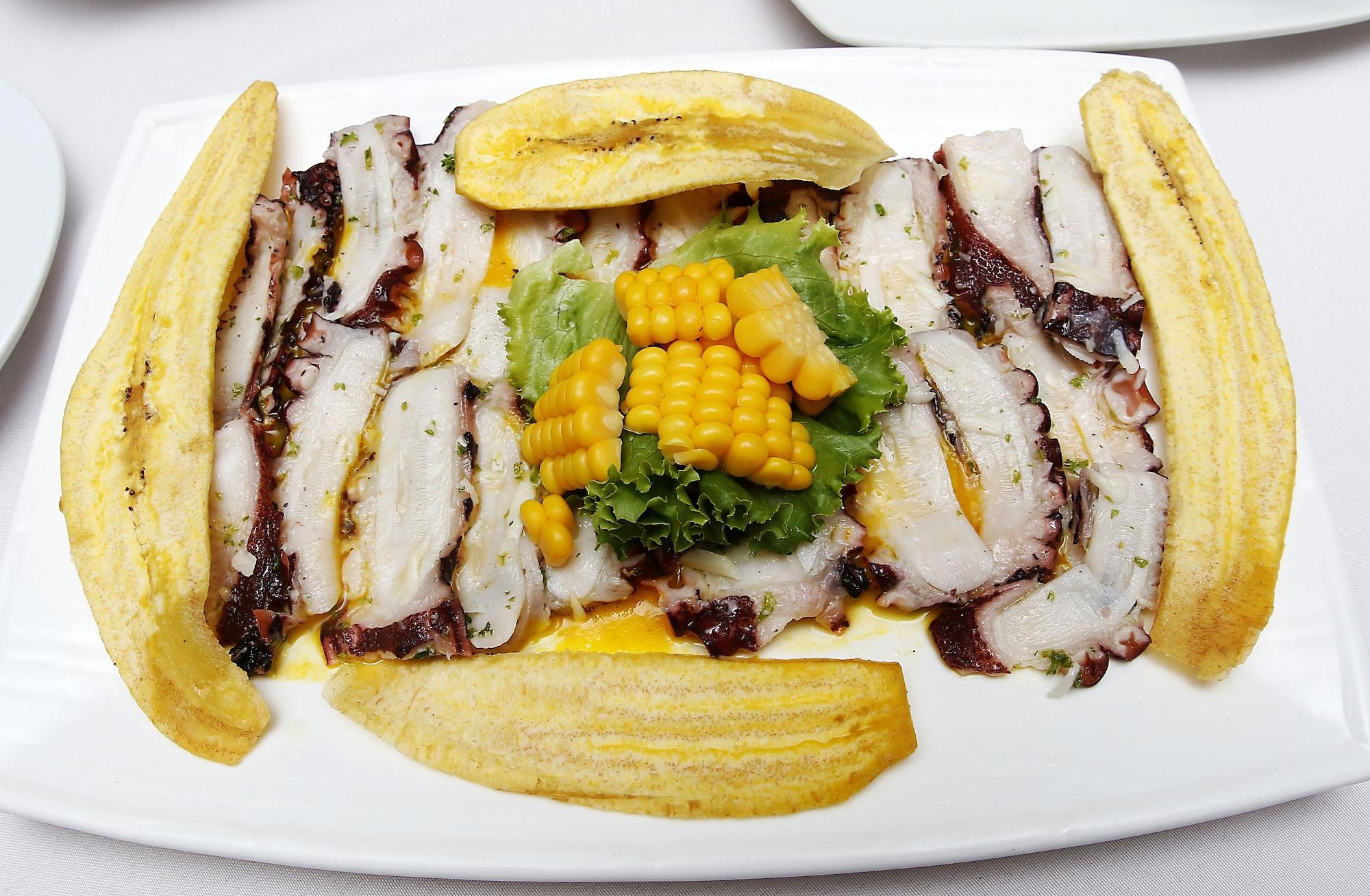 Restaurant Balcon del Mar Beach Front Hotel