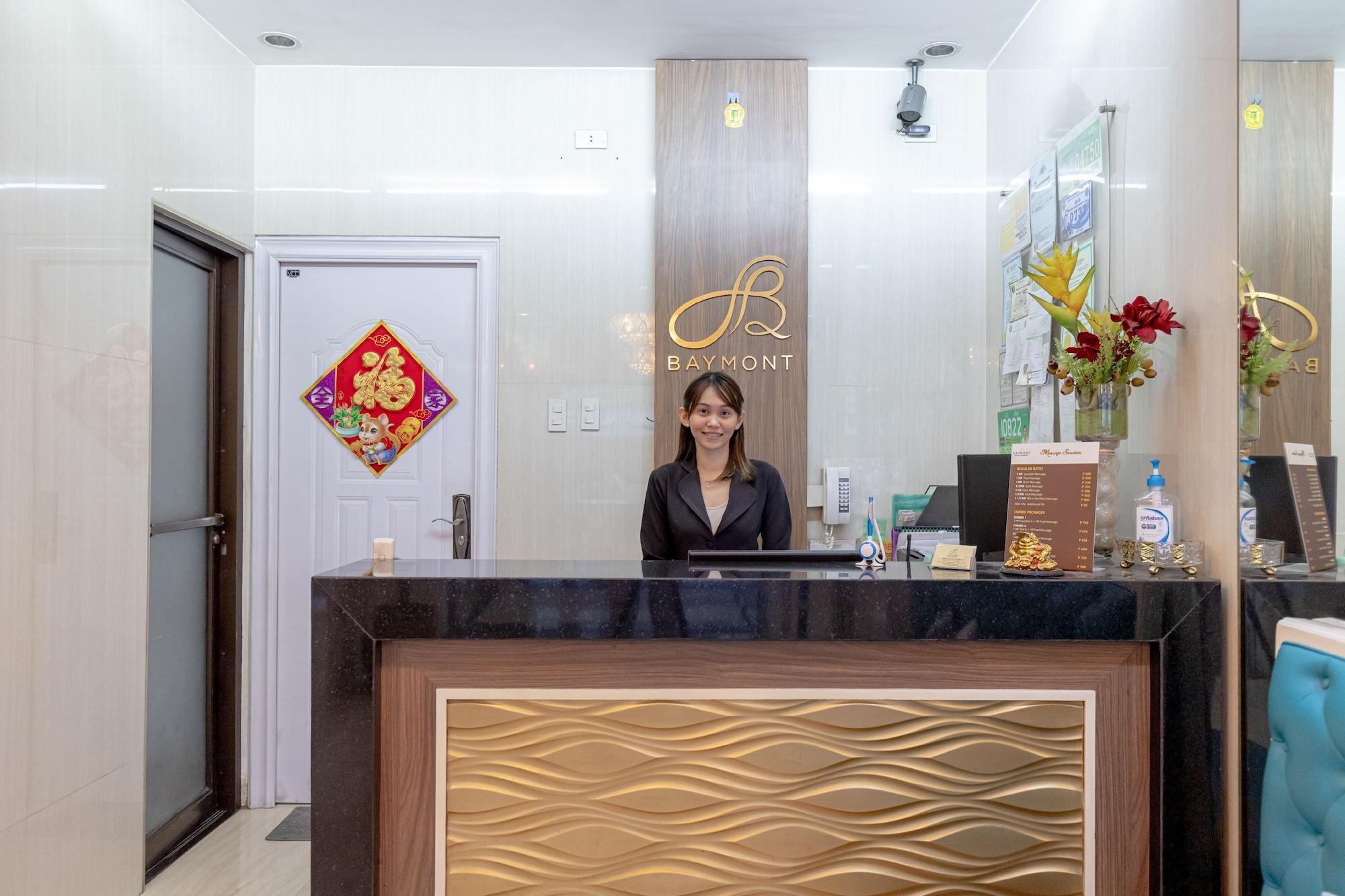 Vista Lobby Baymont Suites & Residences