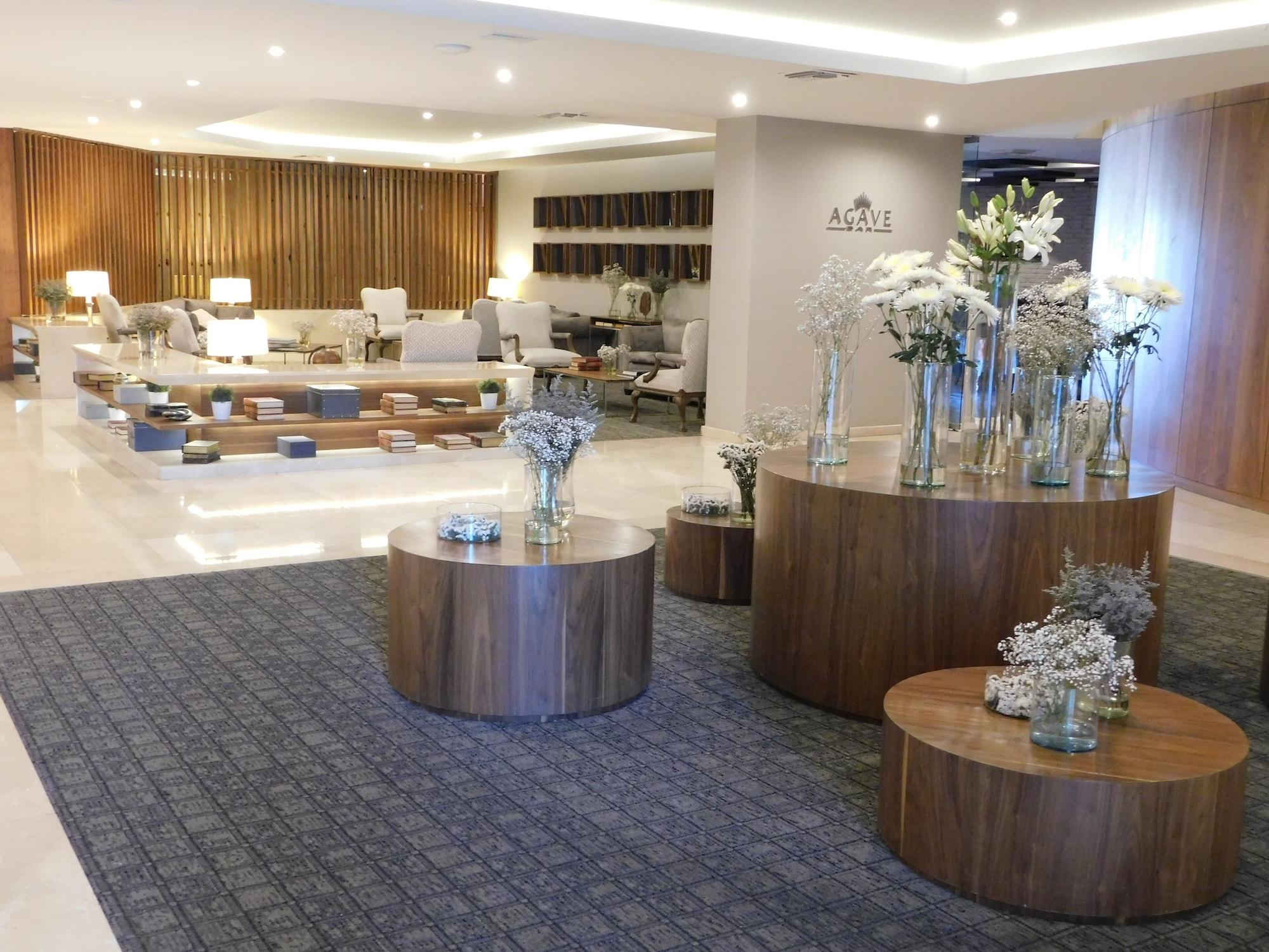 Vista Lobby Wyndham Garden Tijuana Palacio Azteca