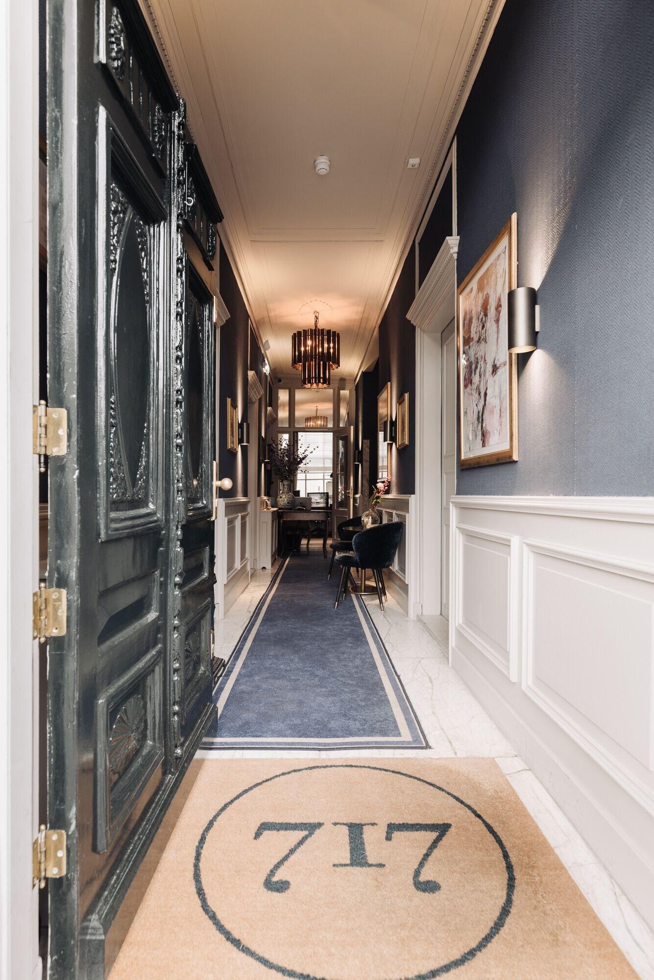 Vista Exterior Hotel 717