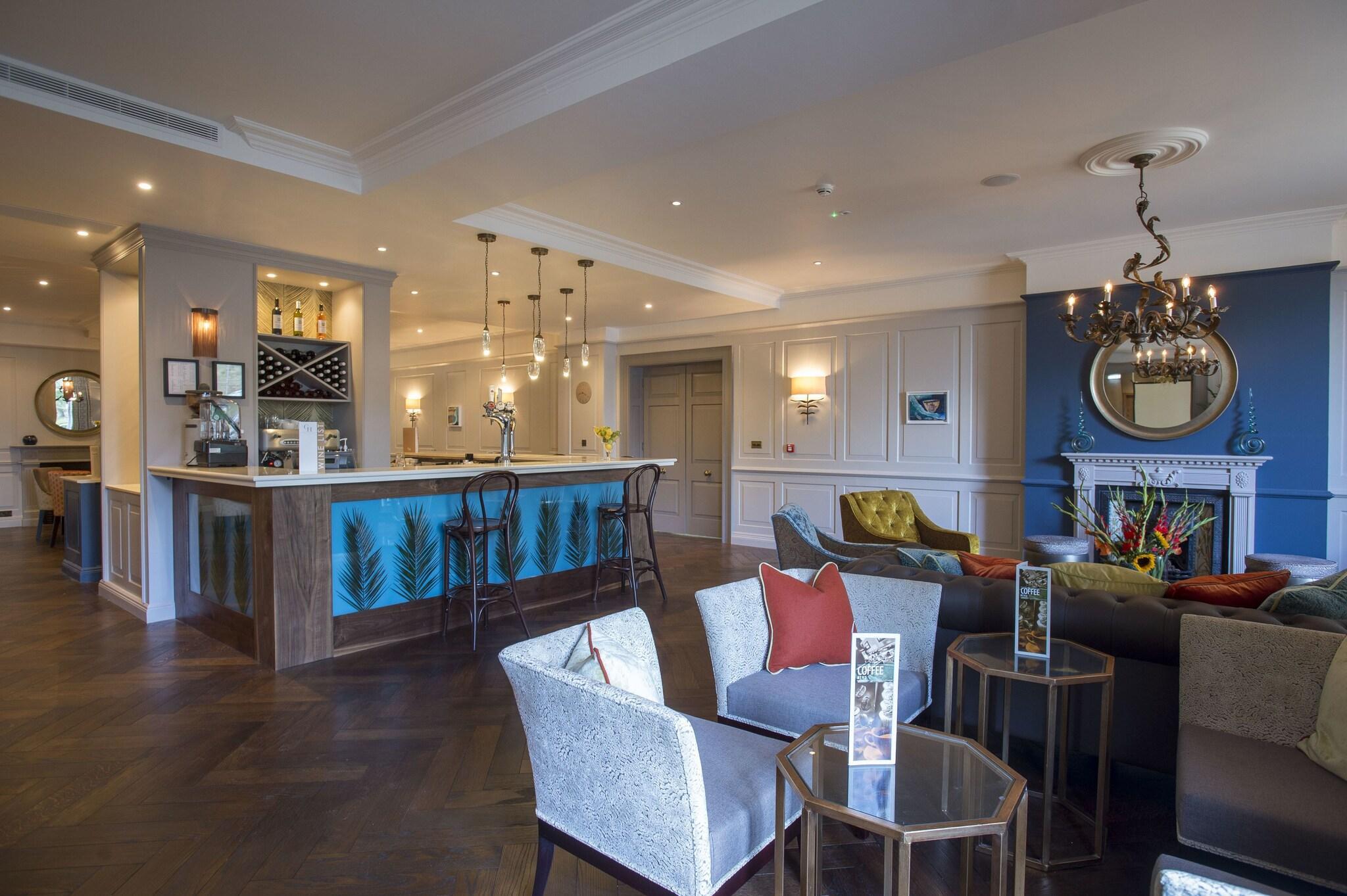 Vista Lobby Gonville Hotel