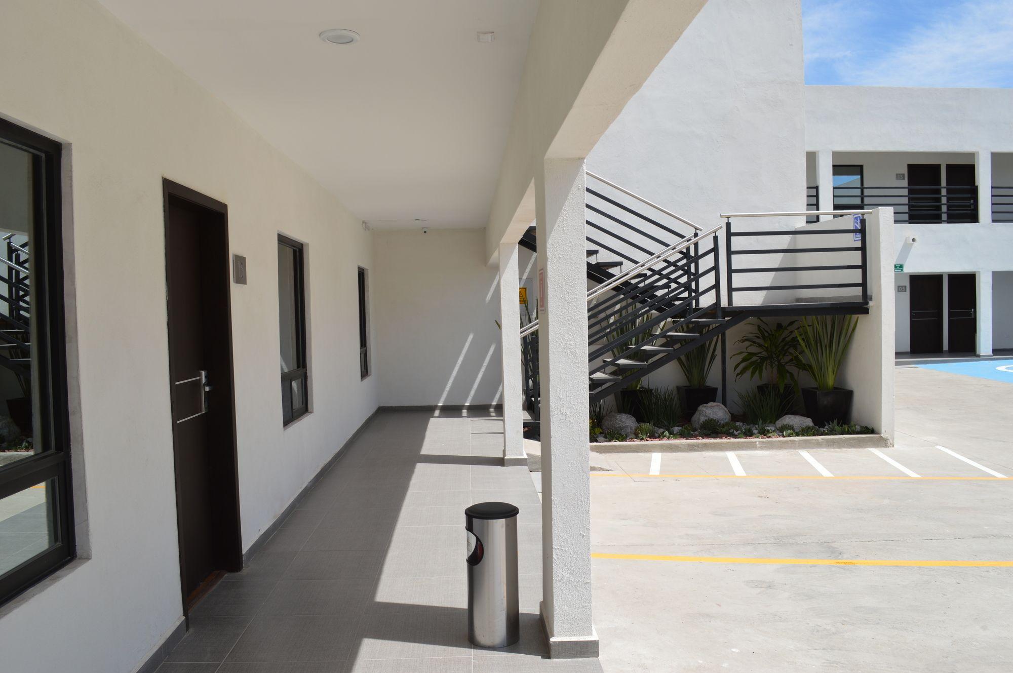 Varios Hotel Plaza Catedral