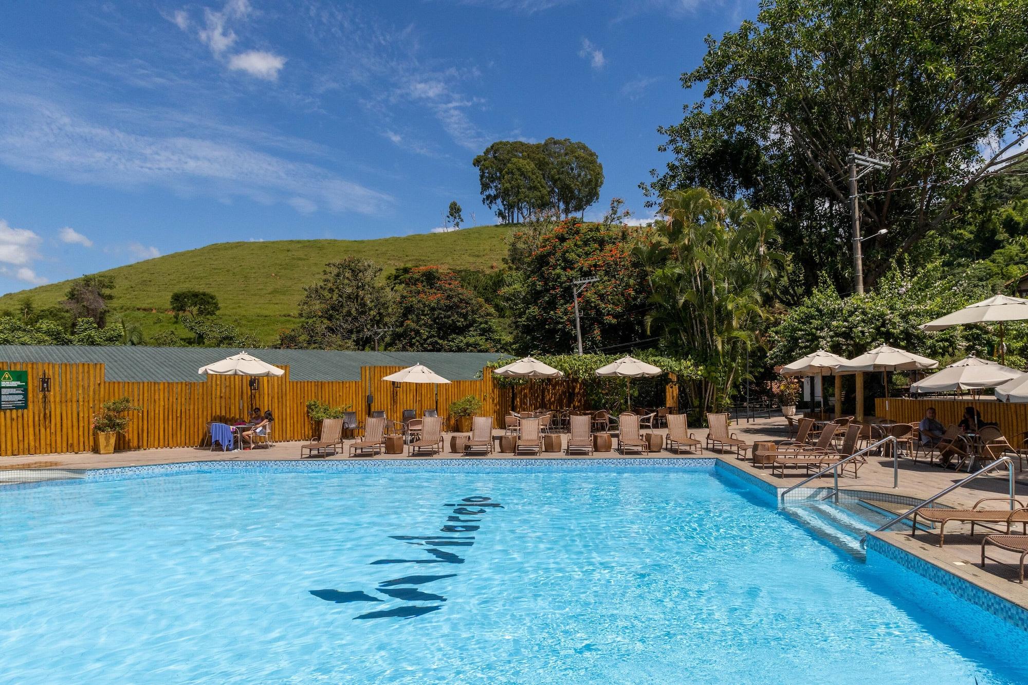 Vista Piscina Hotel Fazenda Vilarejo
