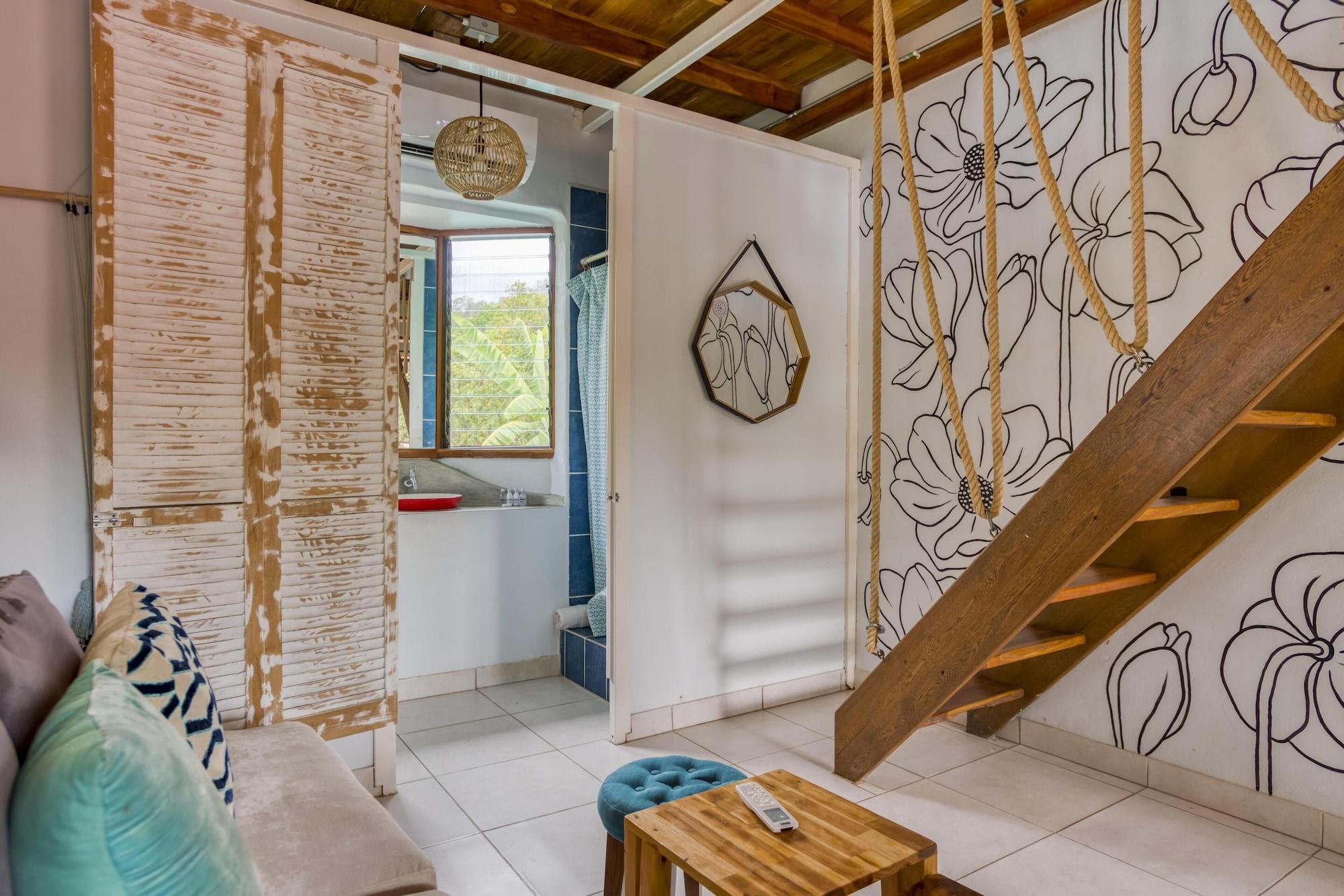 Habitación Socialtel Santa Teresa South