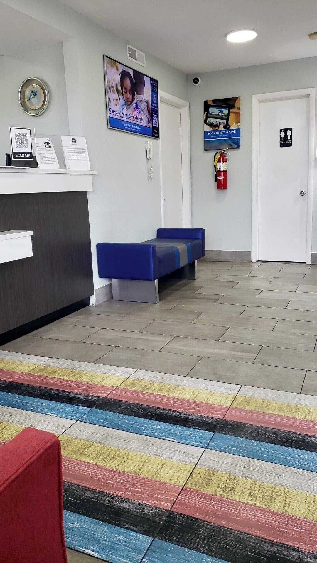 Vista Lobby Motel 6 East Ridge, TN