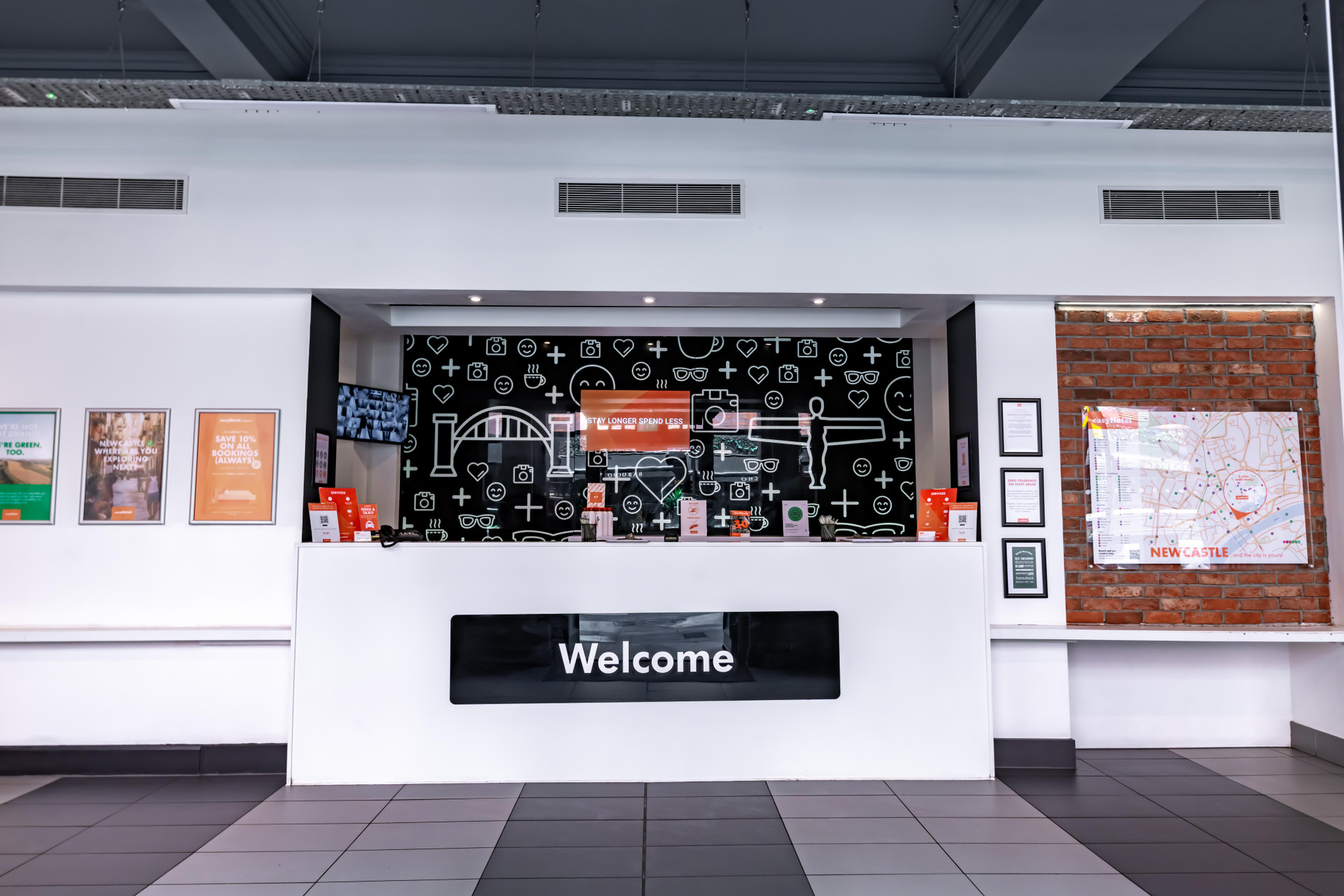 Vista Lobby easyHotel Newcastle